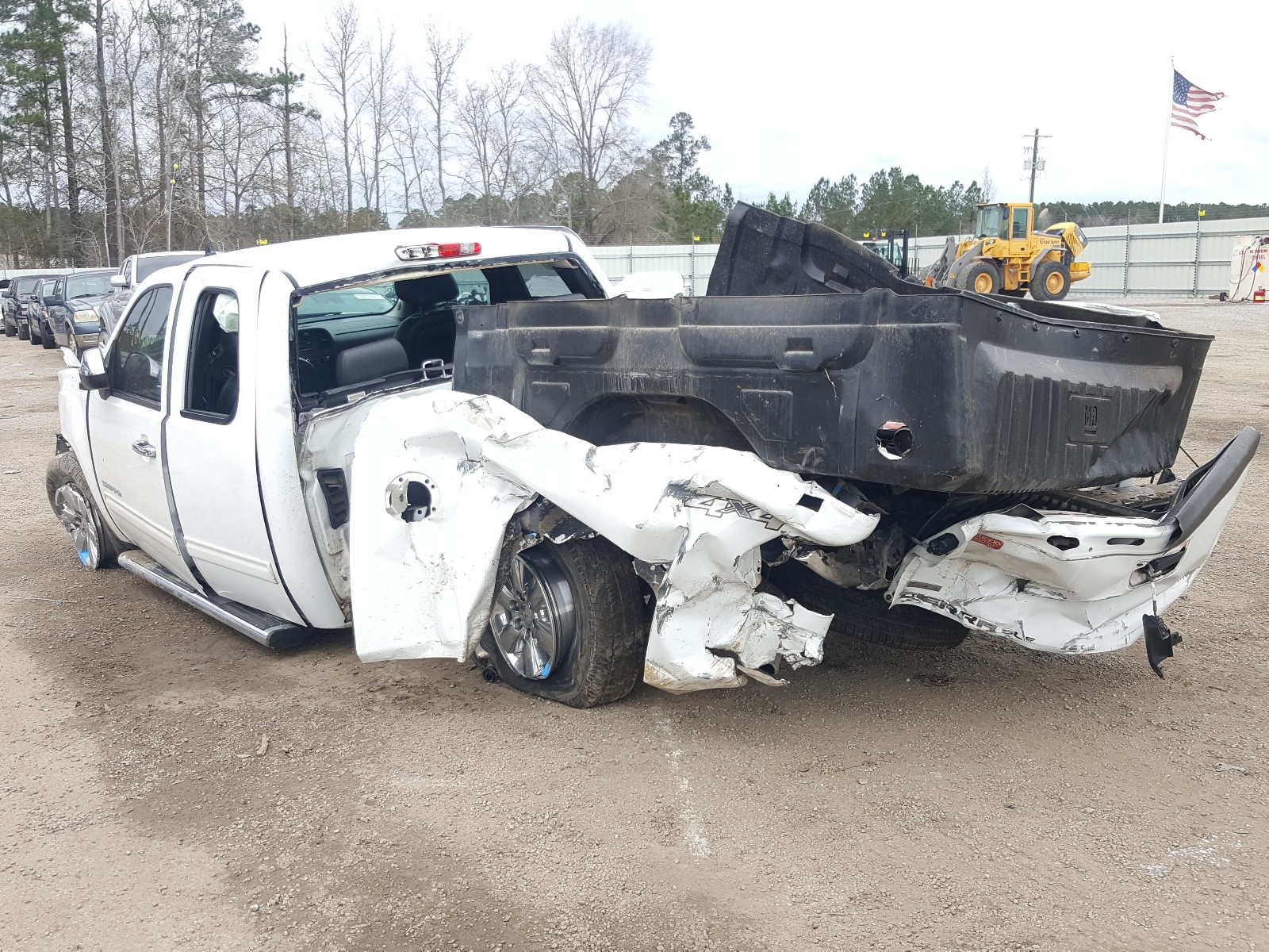 Photo 3 from auction – 2011 GMC SIERRA K15 with VIN 1GTR2VE30BZ432152