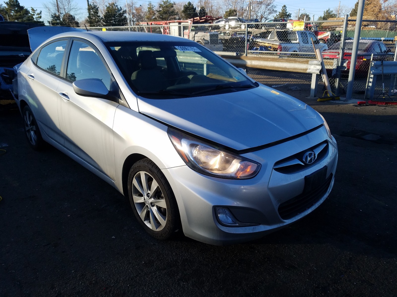 HYUNDAI ACCENT GLS 2012 with VIN KMHCU4AE8CU084855 - Photo from auction