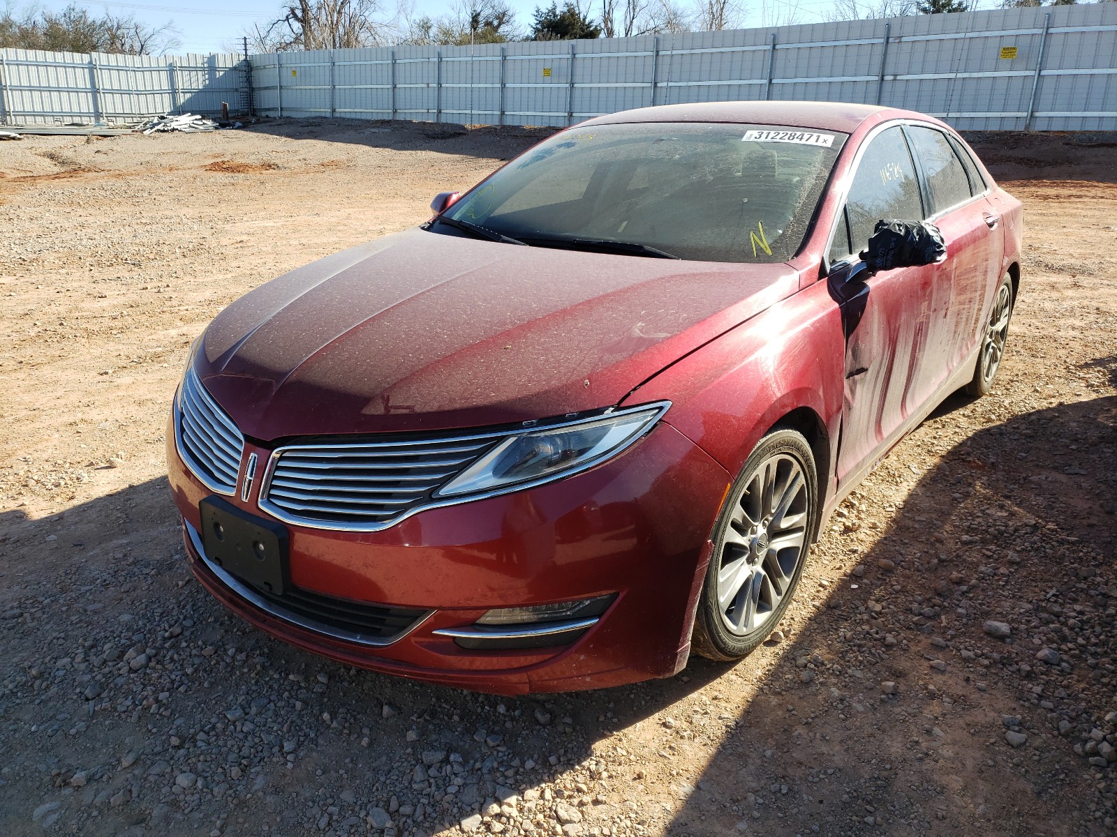 Photo 2 from auction – 2013 LINCOLN MKZ with VIN 3LN6L2G9XDR820573