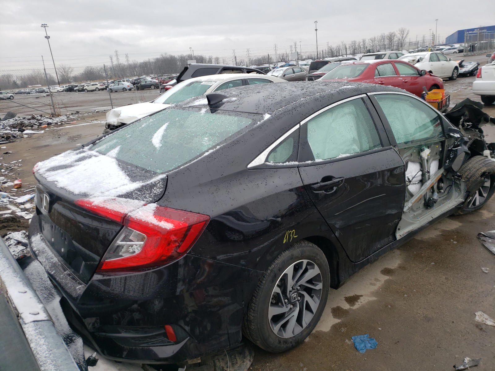 Photo 4 from auction – 2017 HONDA CIVIC EX with VIN 19XFC2F71HE013926