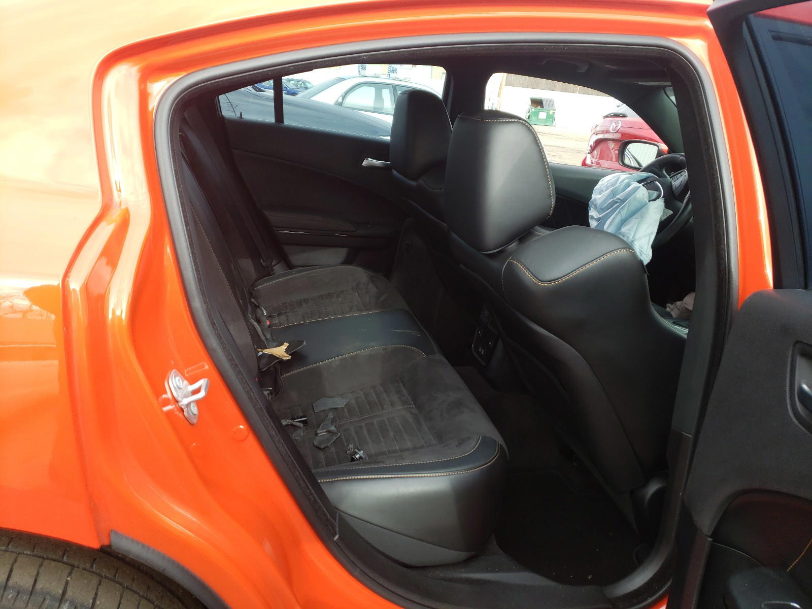 Photo 6 from auction – 2017 DODGE CHARGER R/ with VIN 2C3CDXCT0HH620360