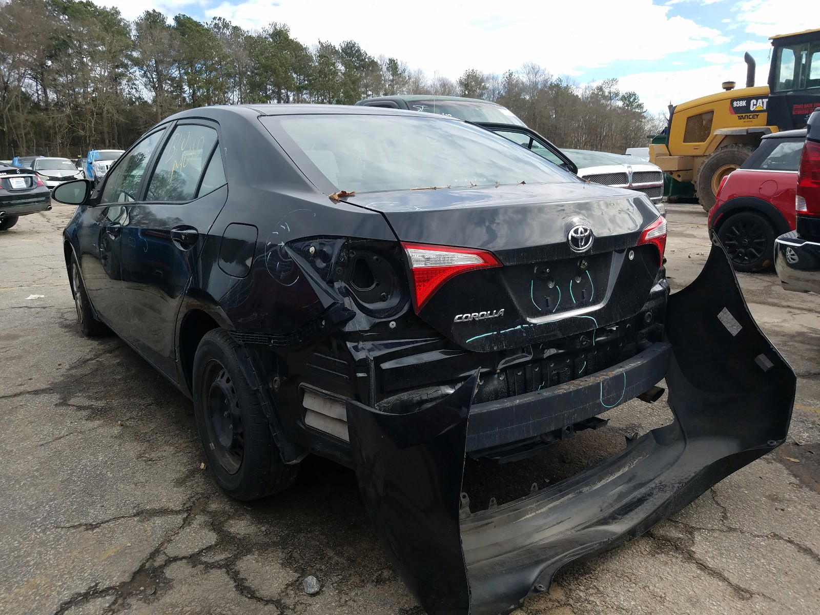 Photo 3 from auction – 2014 TOYOTA COROLLA L with VIN 2T1BURHE0EC061024