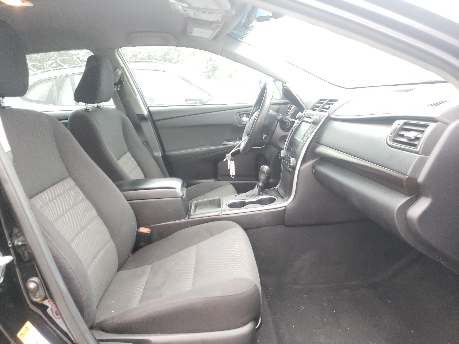 Photo 5 from auction – 2015 TOYOTA CAMRY LE with VIN 4T1BF1FK0FU937403