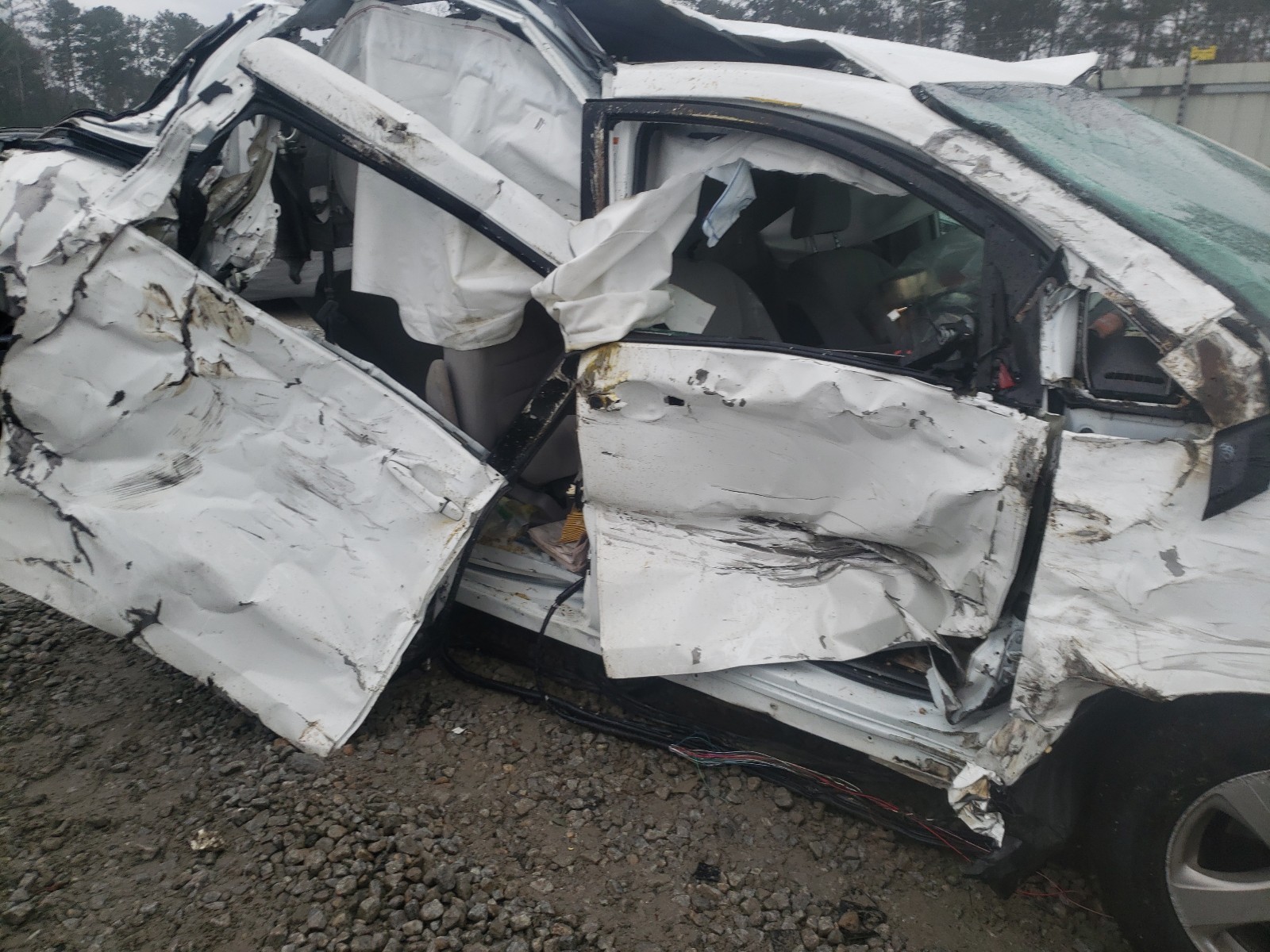 Photo 9 from auction – 2020 TOYOTA SIENNA LE with VIN 5TDKZ3DC0LS081930