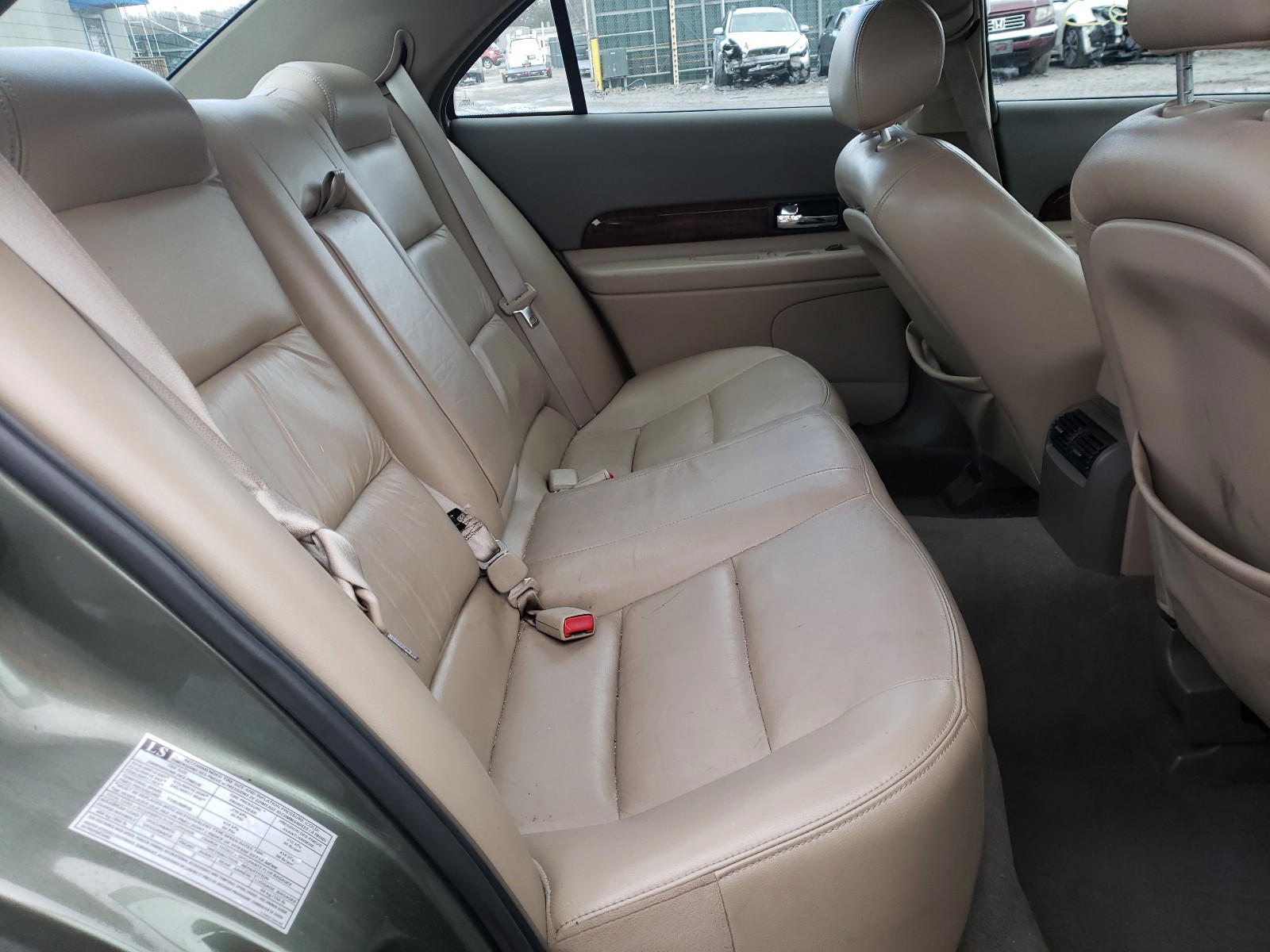 Photo 6 from auction – 2000 LINCOLN LS with VIN 1LNHM87A1YY931510