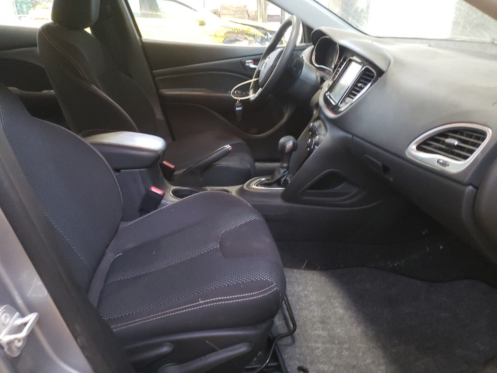 Photo 5 from auction – 2016 DODGE DART SXT with VIN 1C3CDFBB7GD765927