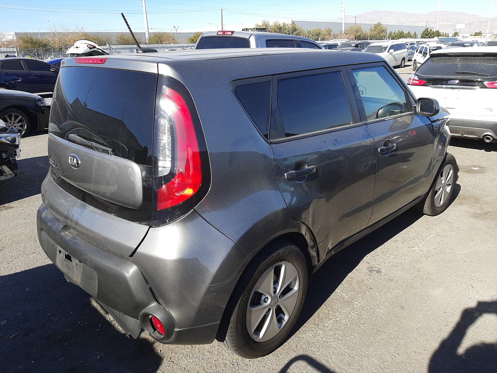 Photo 4 from auction – 2016 KIA SOUL with VIN KNDJN2A29G7387926