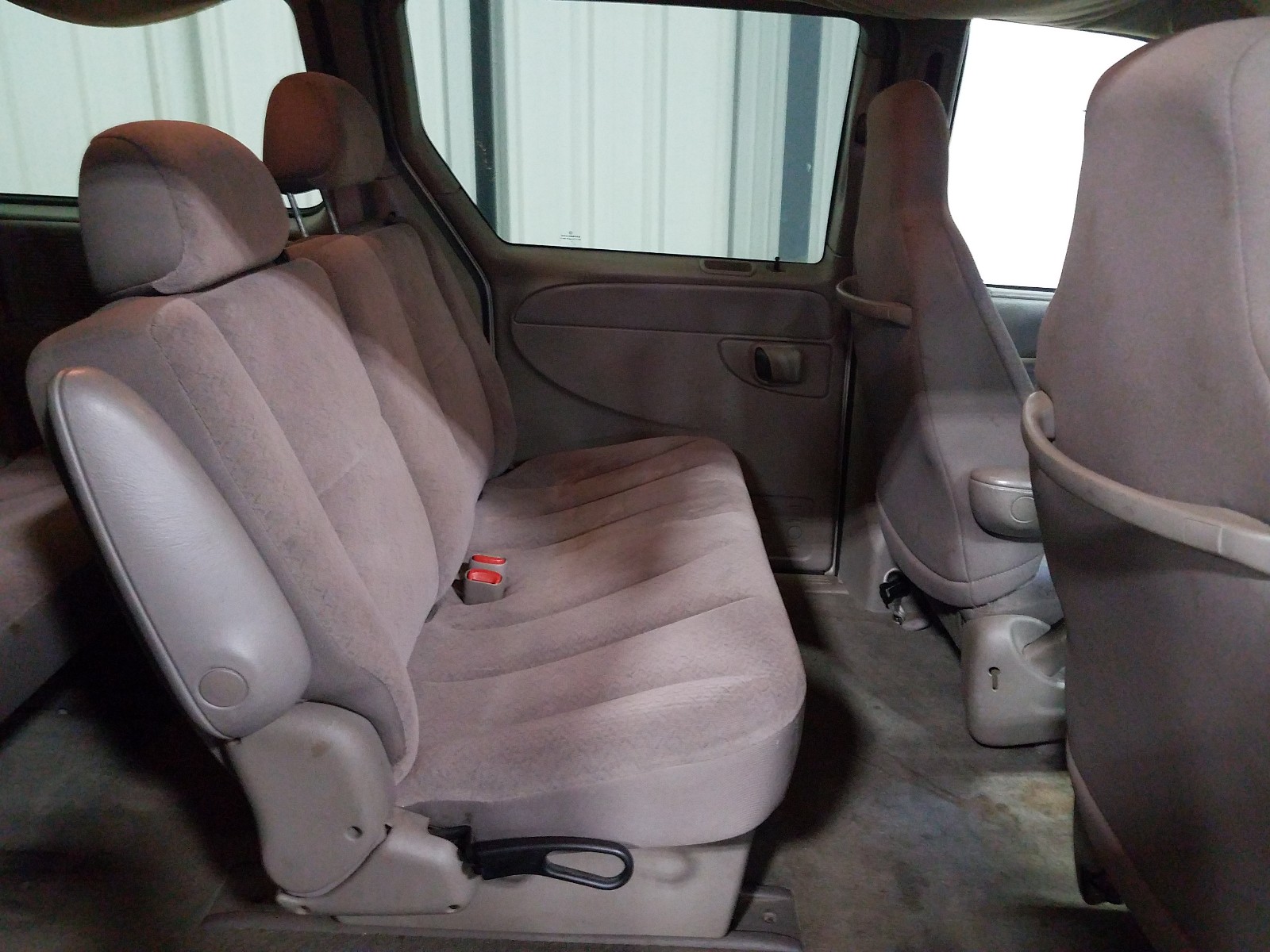 Foto 6 de la subasta – 2002 DODGE GRAND CARA con VIN 1B4GP443X2B726605