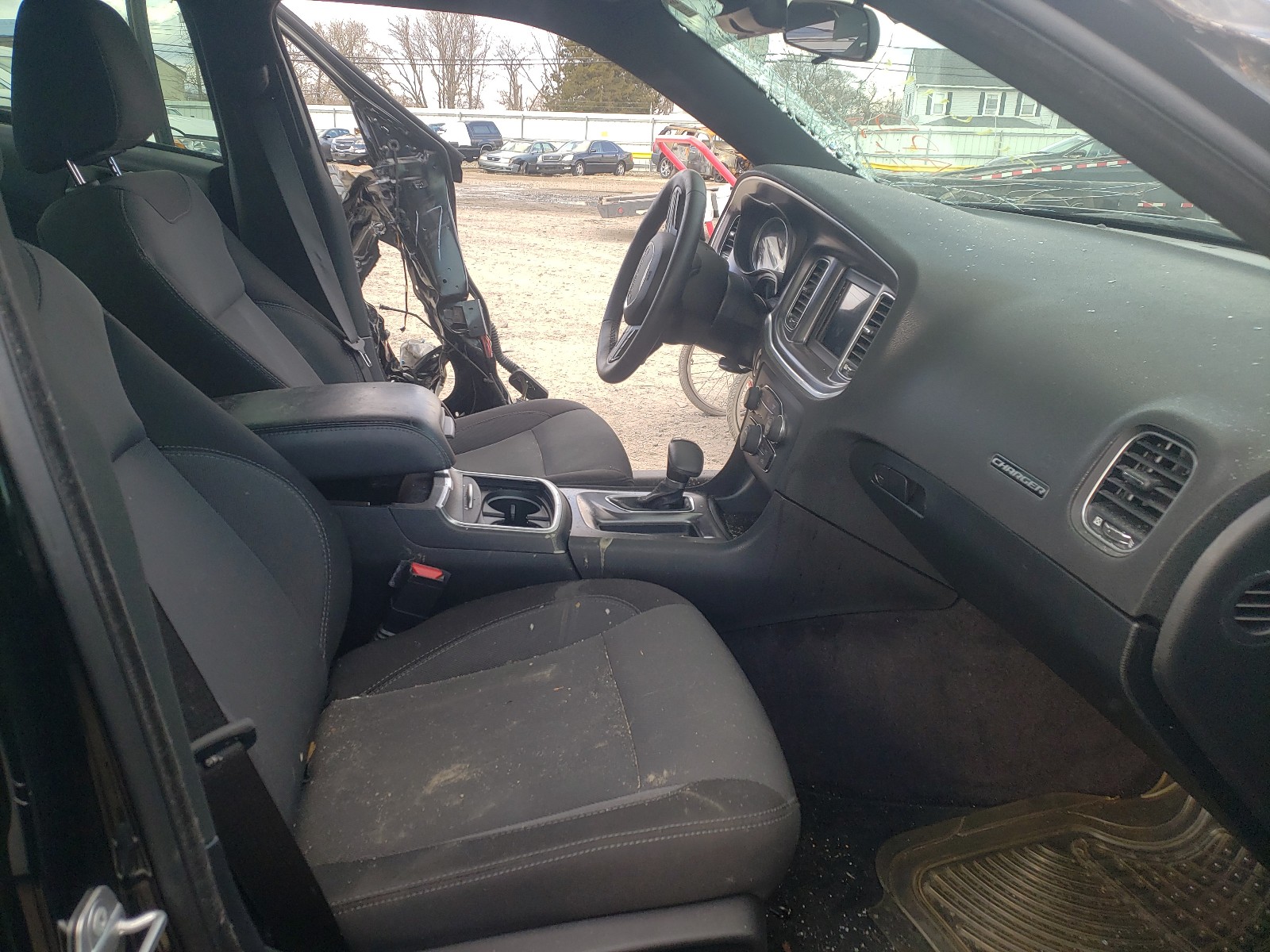 Photo 5 from auction – 2018 DODGE CHARGER SX with VIN 2C3CDXBG9JH186871