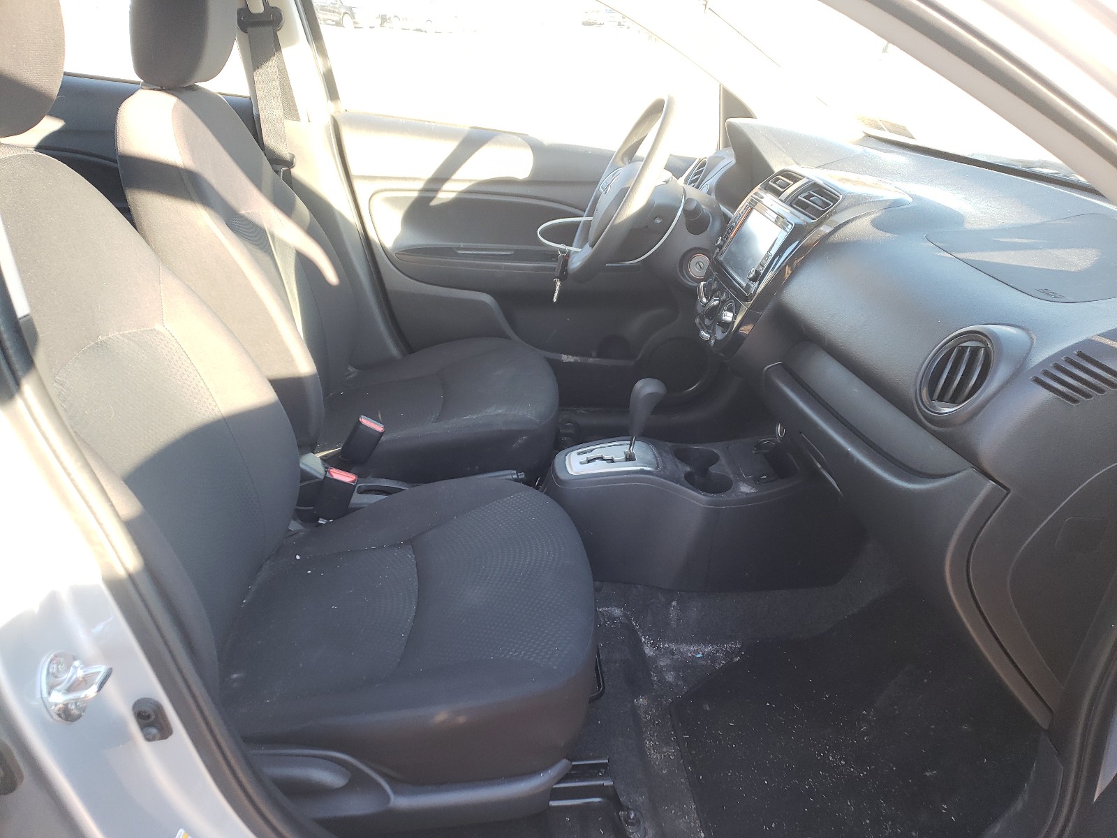 Photo 5 from auction – 2019 MITSUBISHI MIRAGE G4 with VIN ML32F3FJ9KHF14707