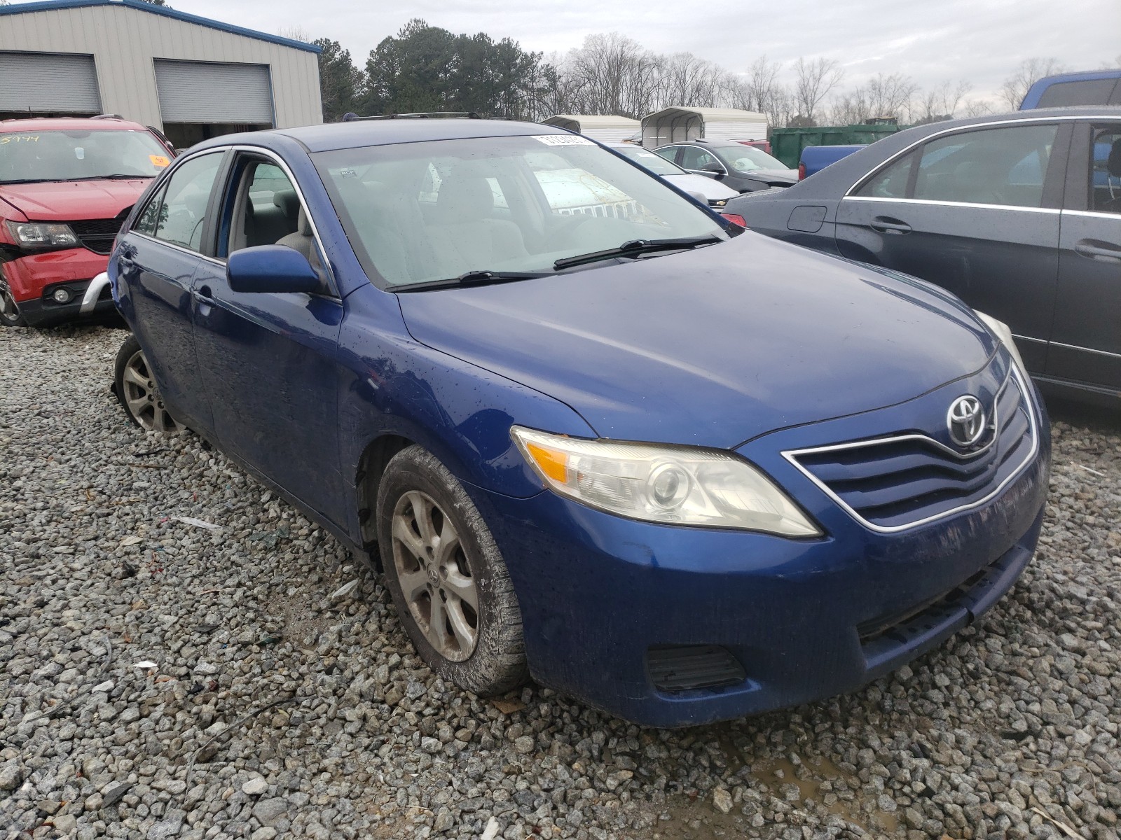 Фото 1 с аукциона – 2011 TOYOTA CAMRY BASE с VIN 4T4BF3EK0BR105332