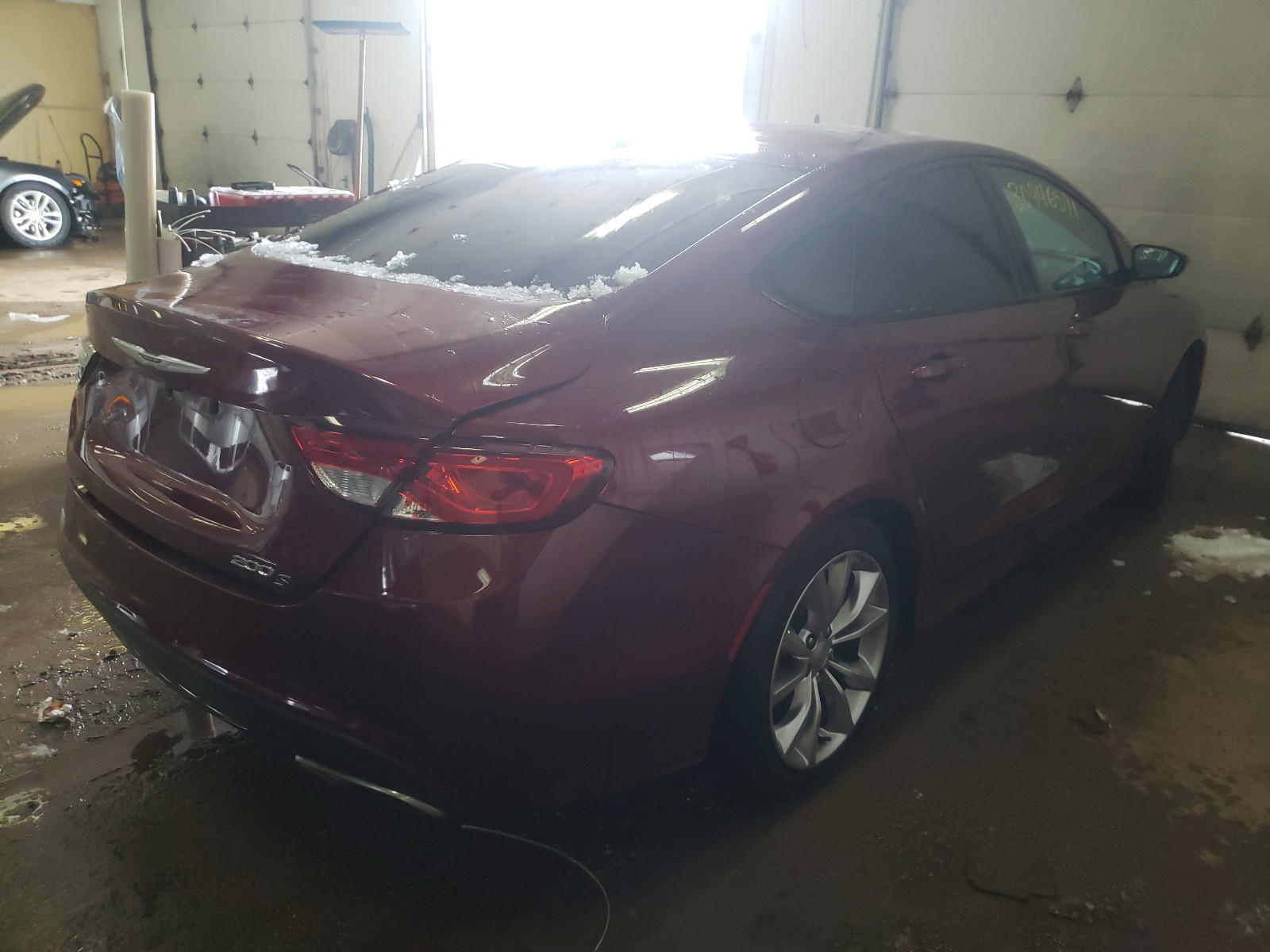 Photo 4 from auction – 2015 CHRYSLER 200 S with VIN 1C3CCCBG4FN727268