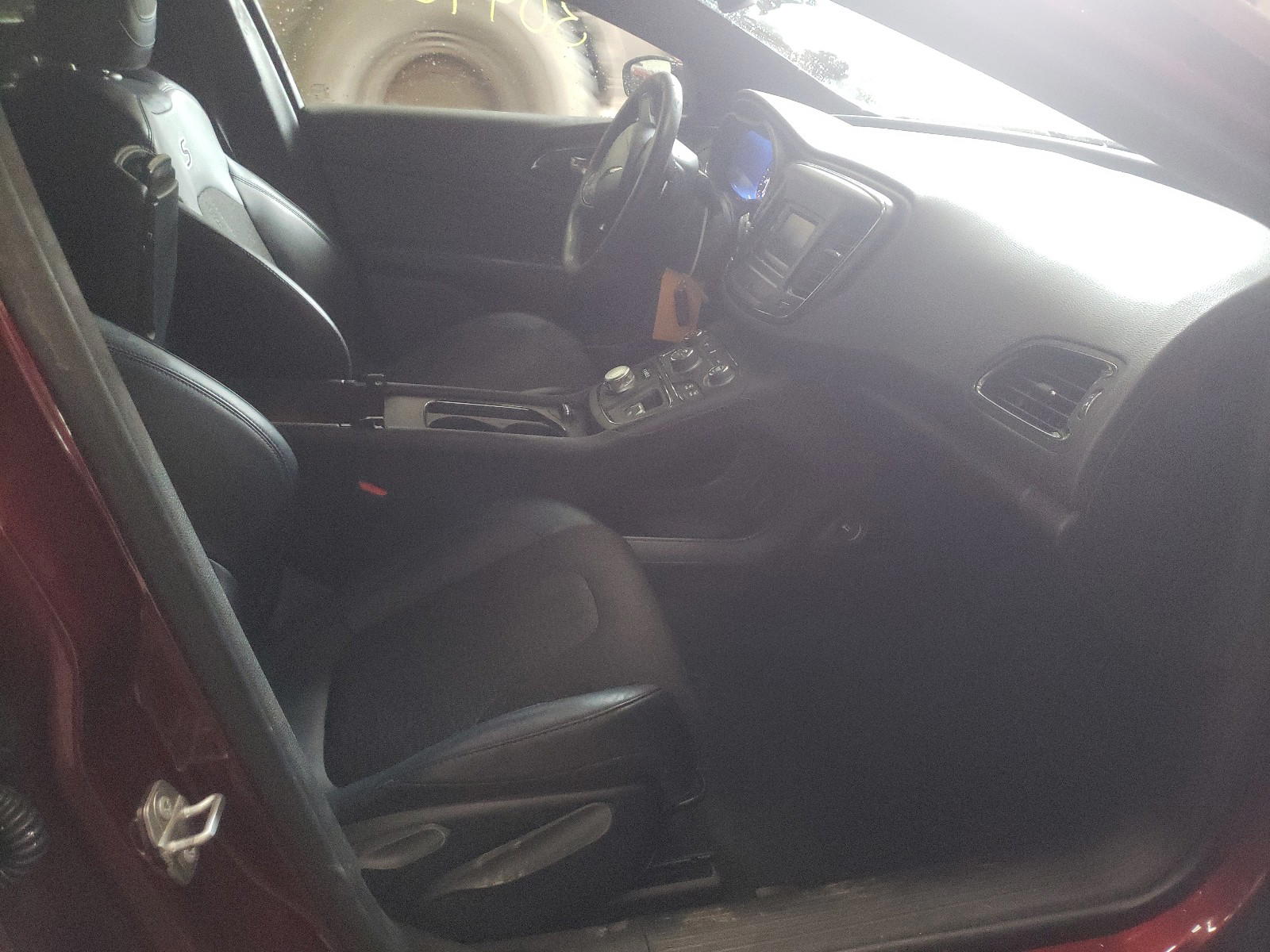 Photo 5 from auction – 2015 CHRYSLER 200 S with VIN 1C3CCCBG4FN727268