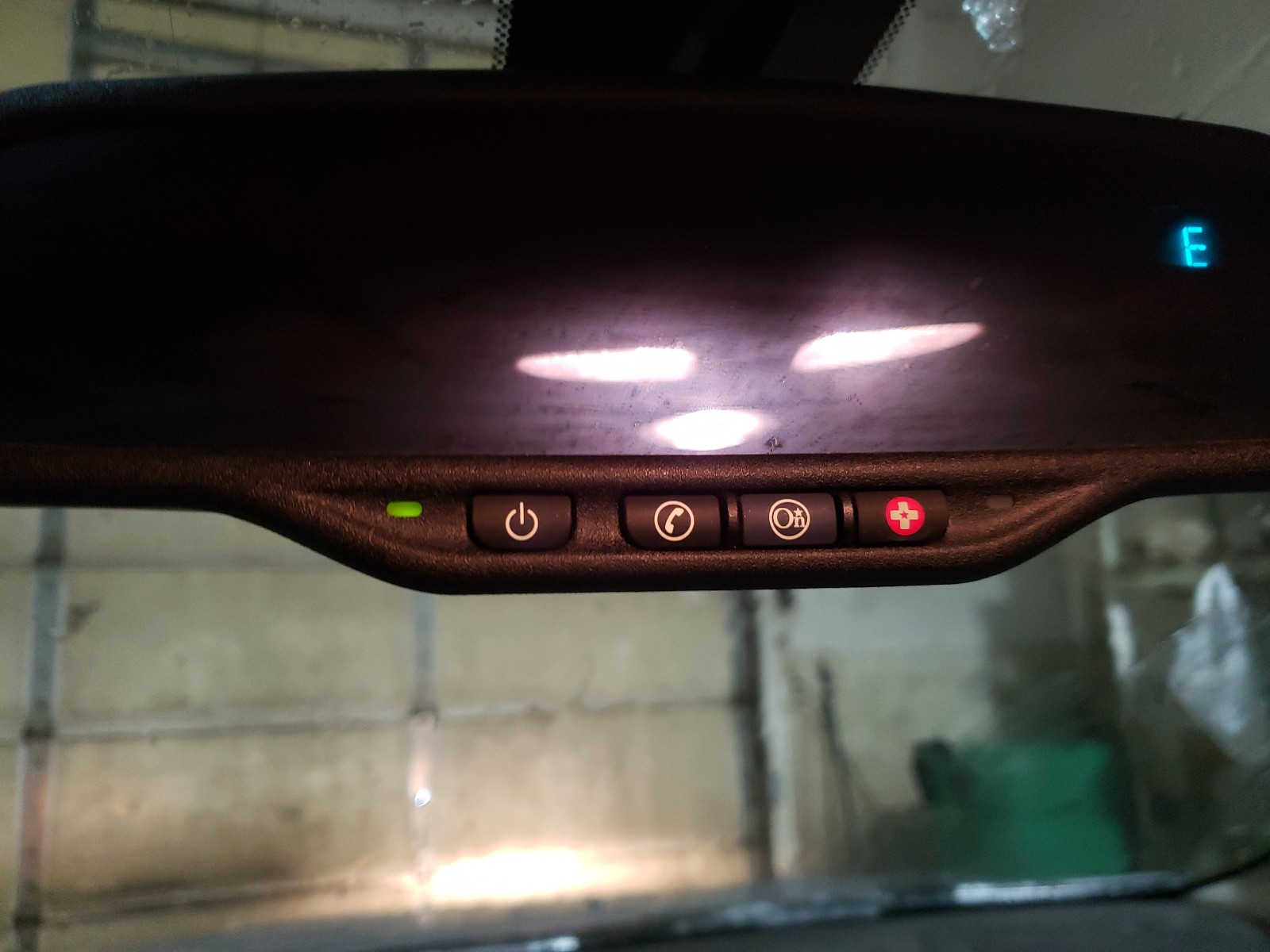 Photo 9 from auction – 2009 SATURN AURA XR with VIN 1G8ZX57799F187729