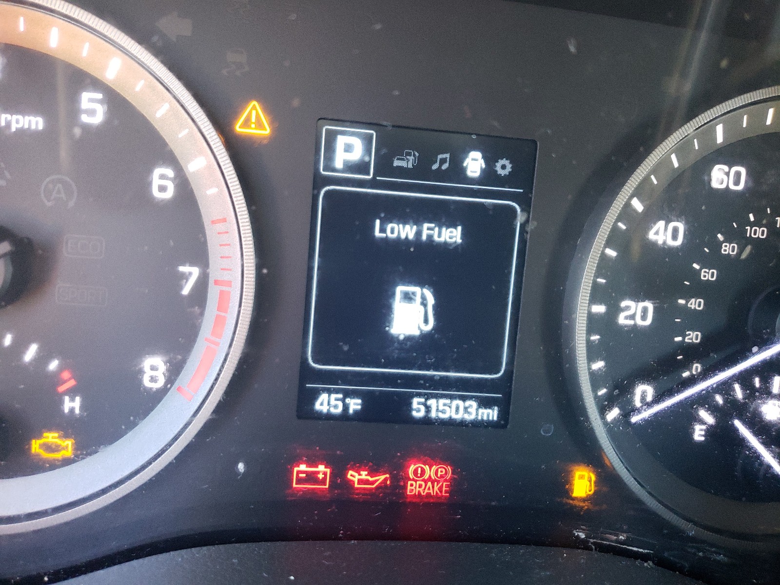 Photo 8 from auction – 2016 HYUNDAI TUCSON LIM with VIN KM8J33A20GU061957