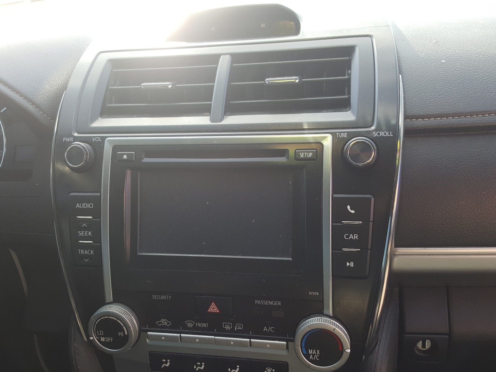 Photo 9 from auction – 2014 TOYOTA CAMRY L with VIN 4T1BF1FK6EU301003
