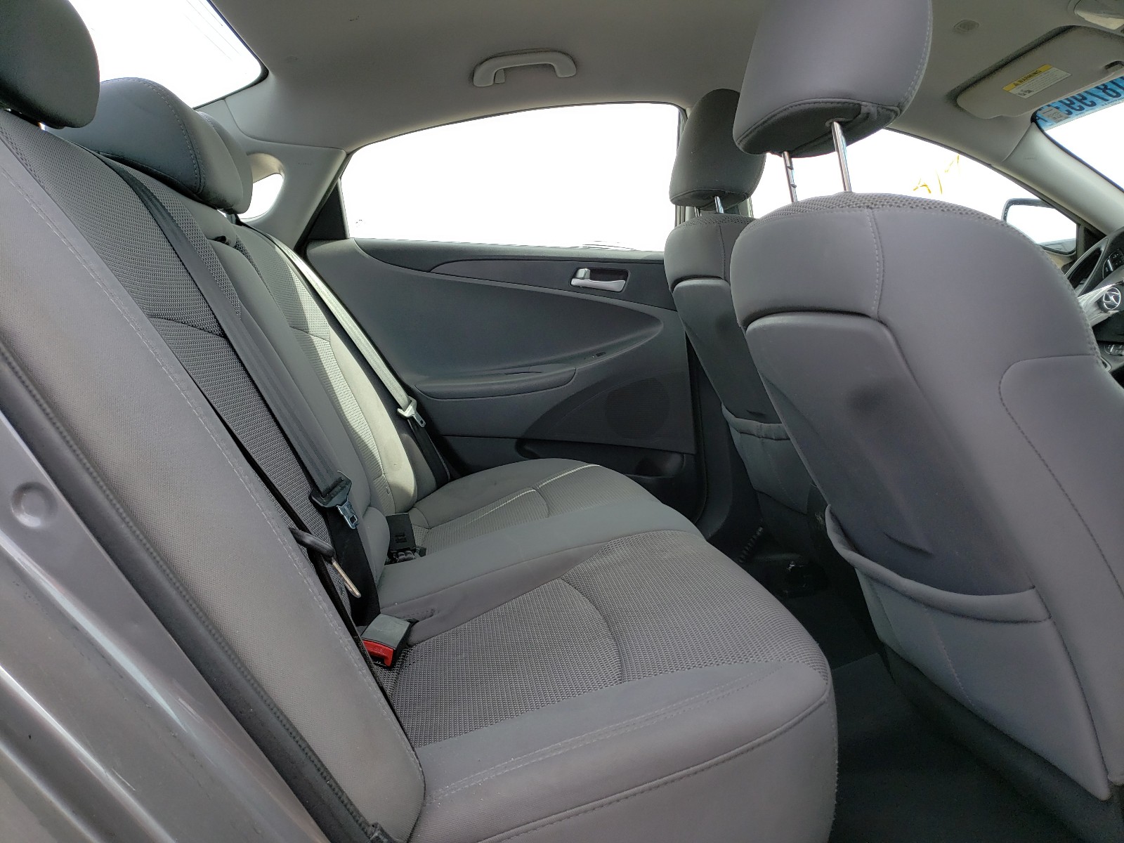 Photo 6 from auction – 2013 HYUNDAI SONATA GLS with VIN 5NPEB4AC1DH716642