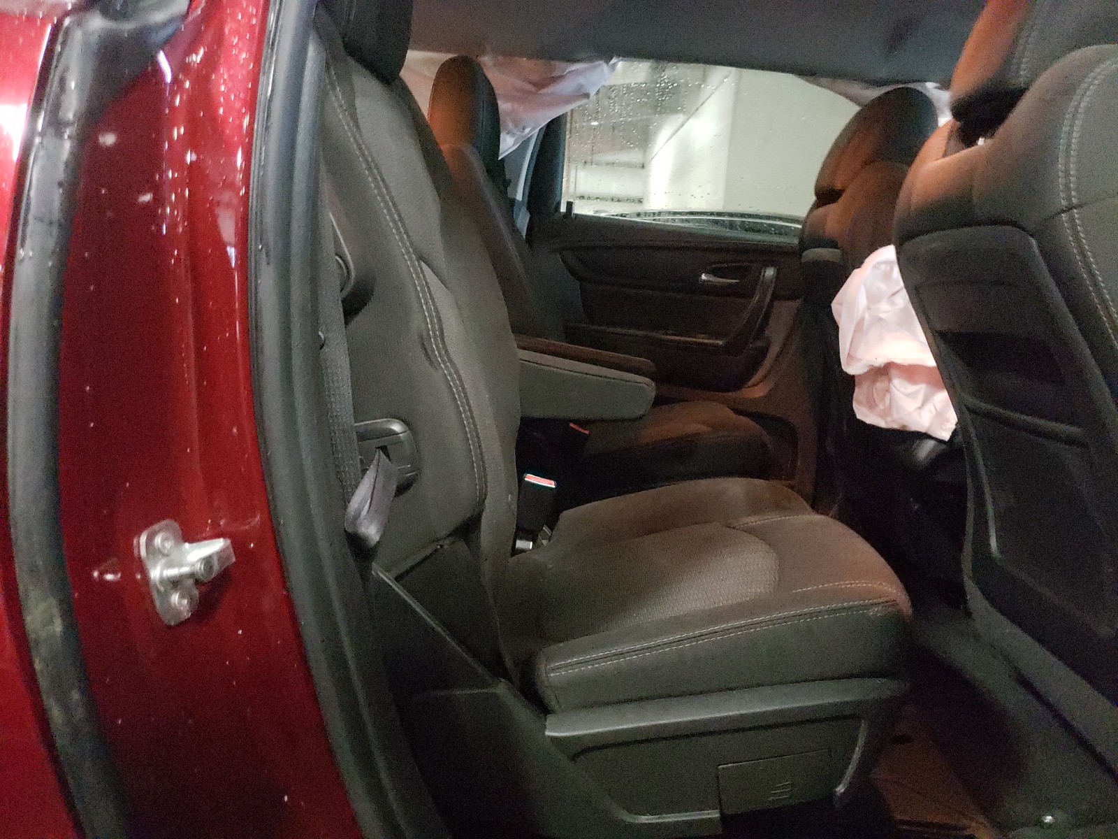 Photo 6 from auction – 2016 CHEVROLET TRAVERSE L with VIN 1GNKVGKD4GJ215735