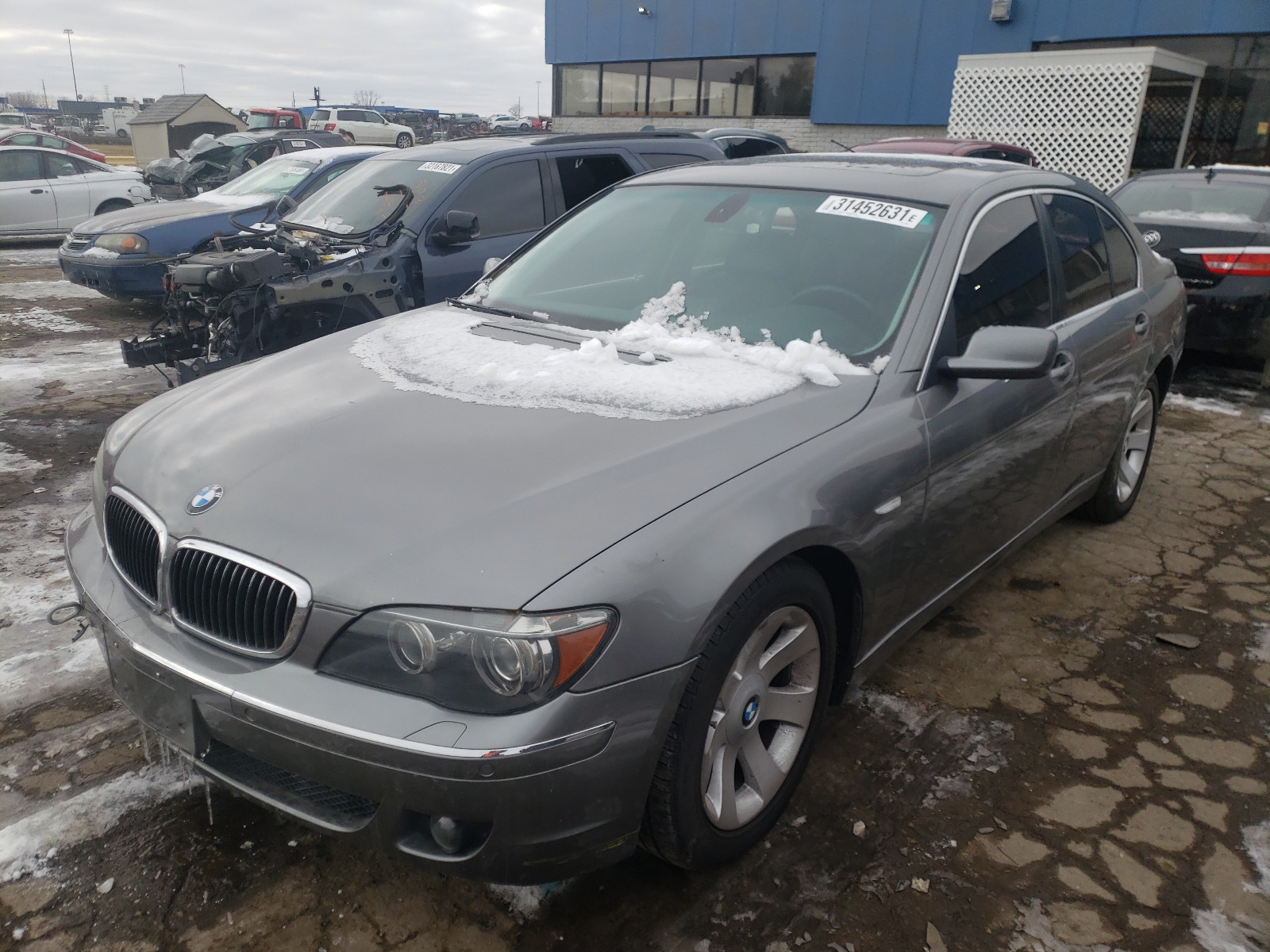 Photo 2 from auction – 2007 BMW 750I with VIN WBAHL83537DT07808