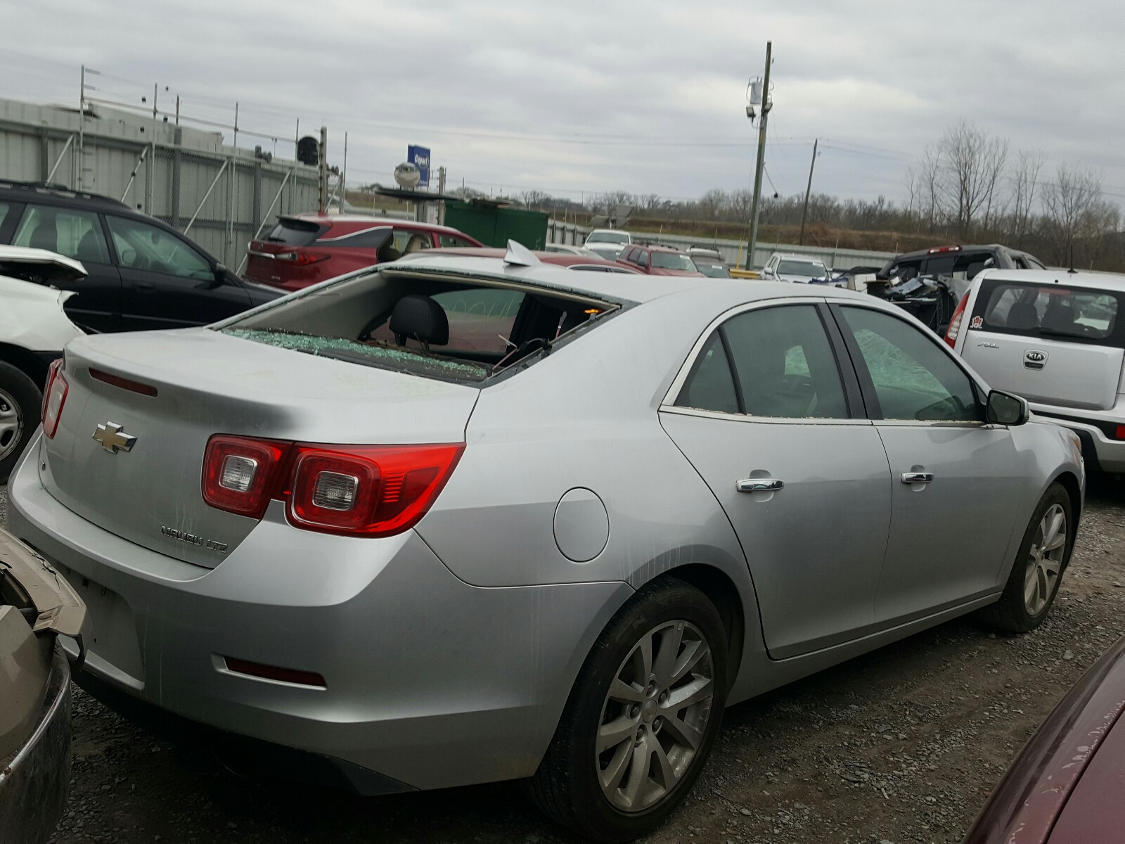 Photo 4 from auction – 2015 CHEVROLET MALIBU LTZ with VIN 1G11F5SL2FF257781