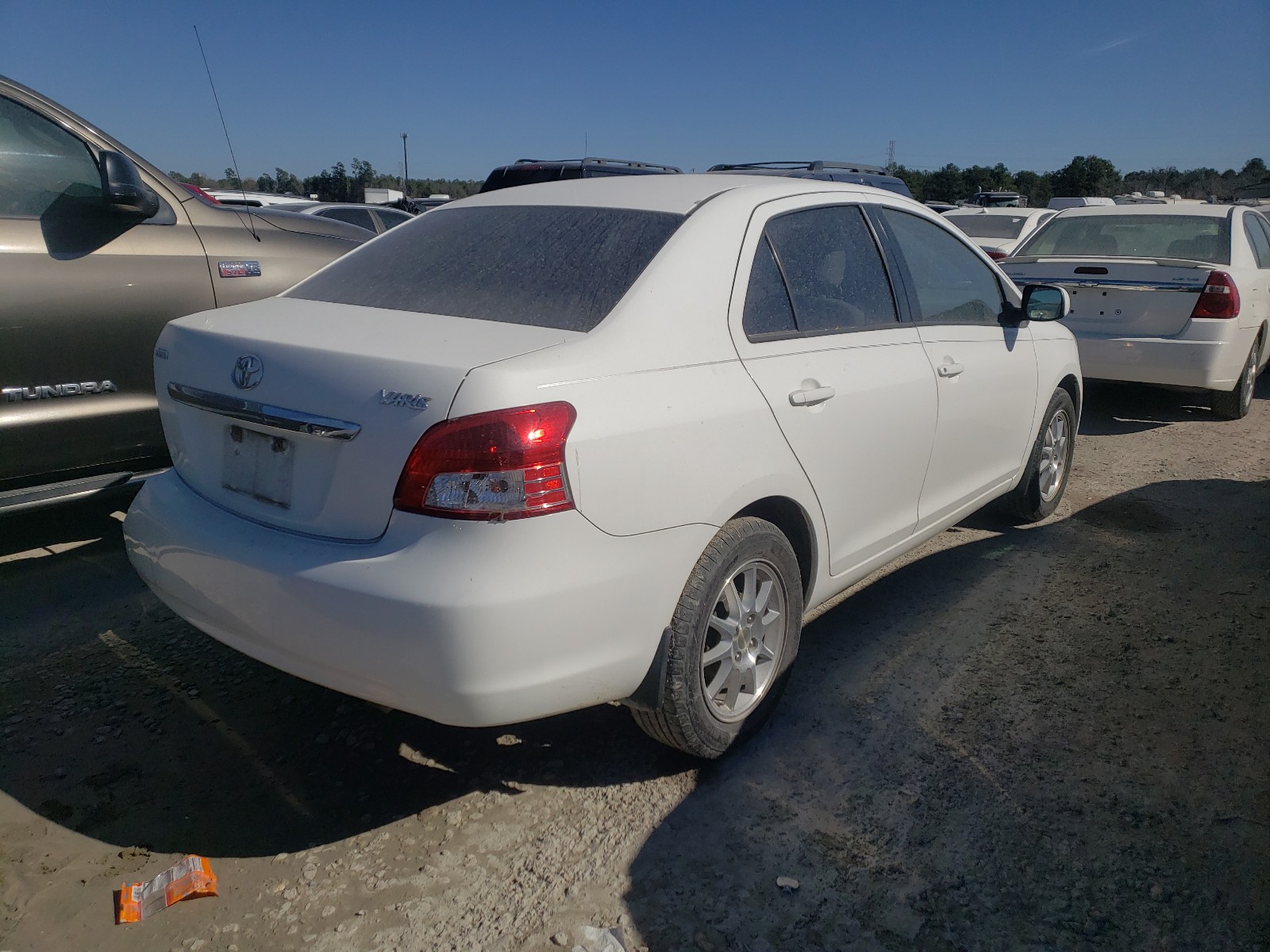 Photo 4 from auction – 2010 TOYOTA YARIS with VIN JTDBT4K39A1366064