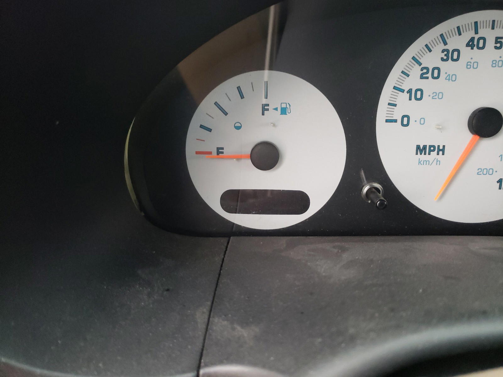 Photo 8 from auction – 2001 DODGE CARAVAN SE with VIN 1B4GP25B31B198995