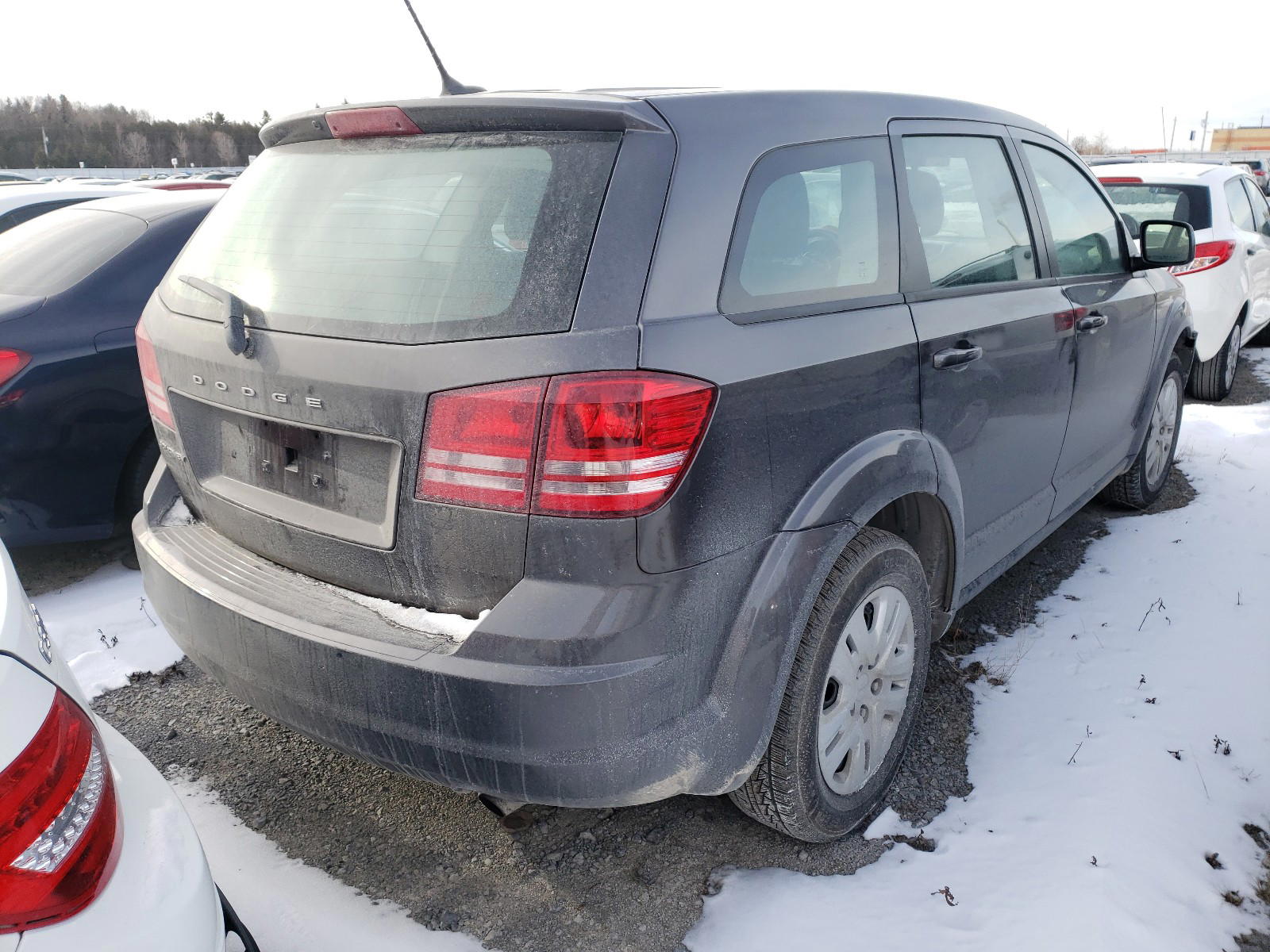 Photo 4 from auction – 2015 DODGE JOURNEY SE with VIN 3C4PDCAB3FT636928