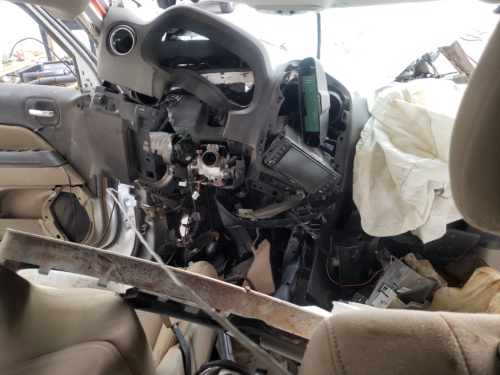Photo 9 from auction – 2013 JEEP PATRIOT LA with VIN 1C4NJPFB3DD230070