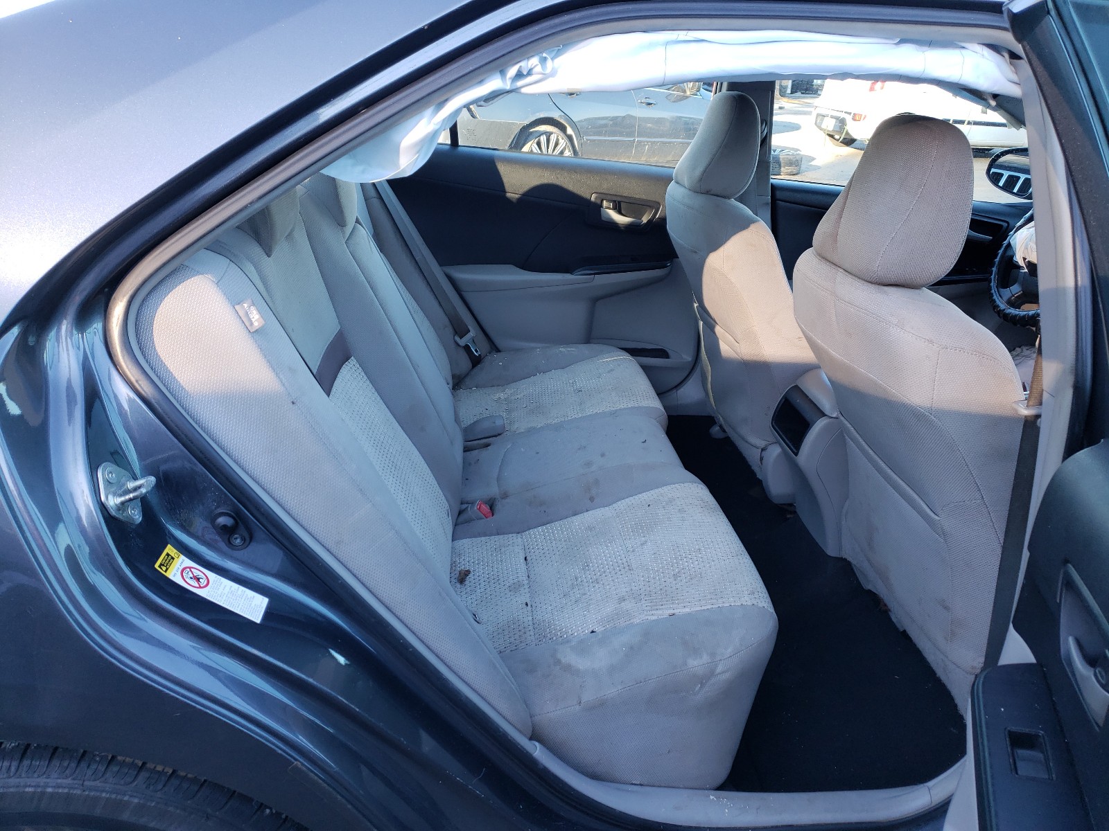 Photo 6 from auction – 2013 TOYOTA CAMRY L with VIN 4T4BF1FK8DR283575