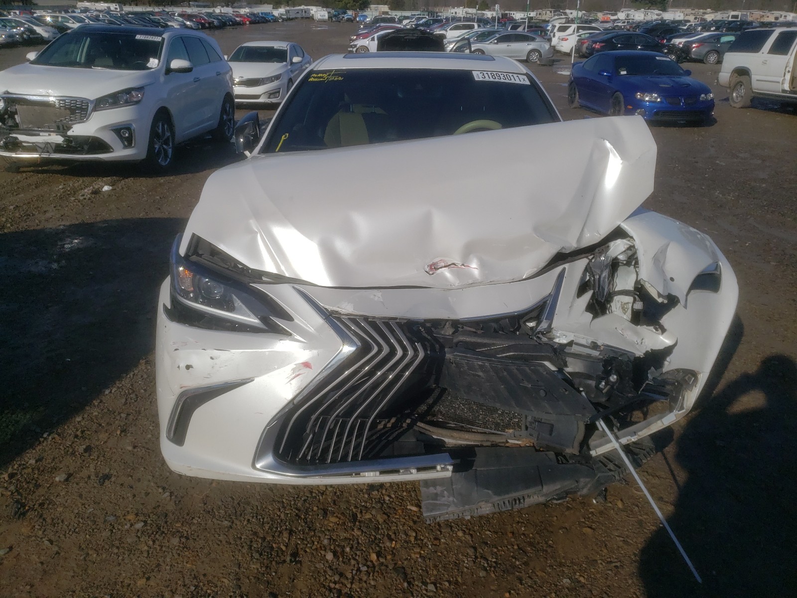 Photo 7 from auction – 2019 LEXUS ES 350 with VIN 58ABZ1B19KU049255
