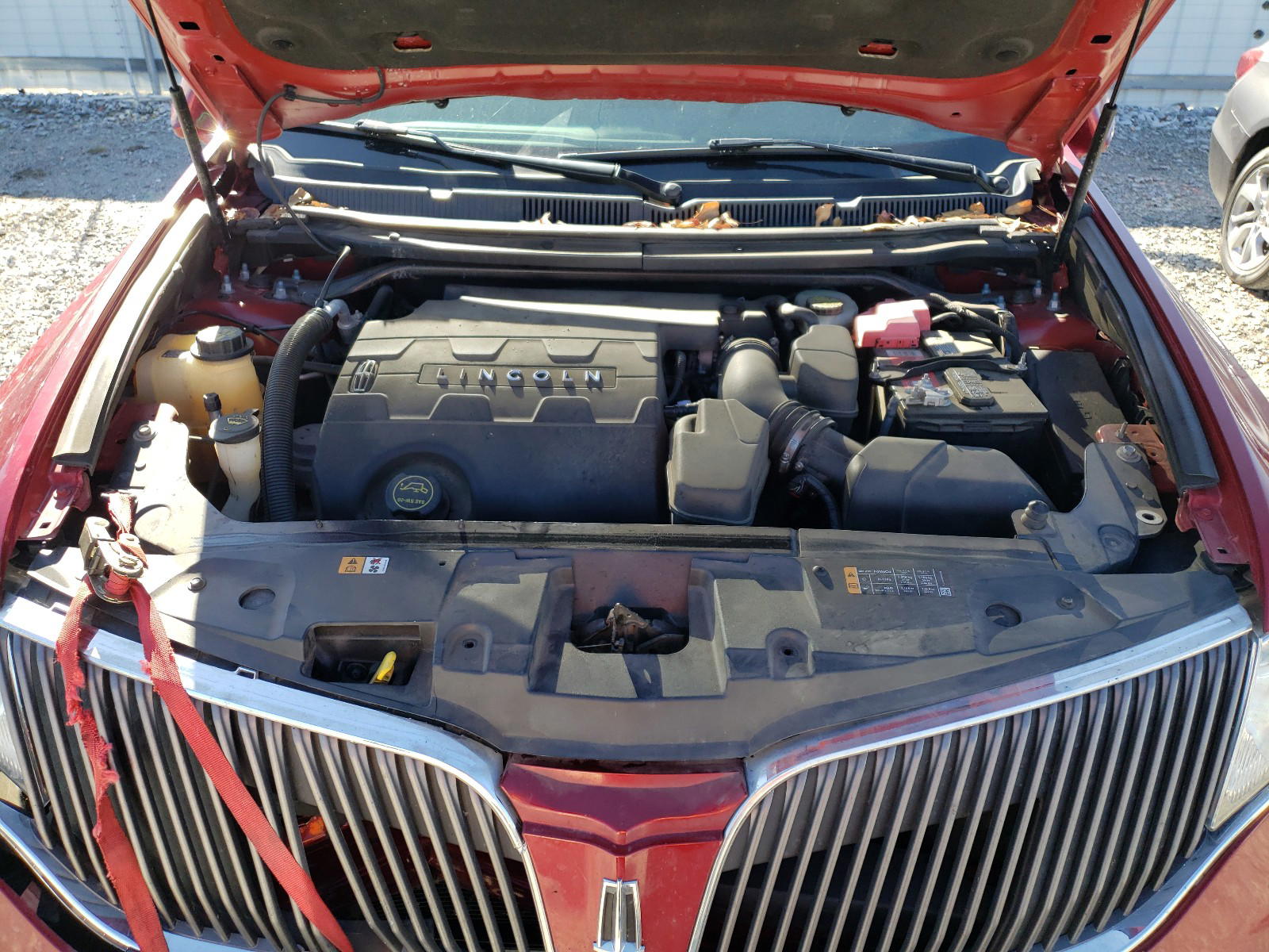 Photo 7 from auction – 2014 LINCOLN MKT with VIN 2LMHJ5FK6EBL52575