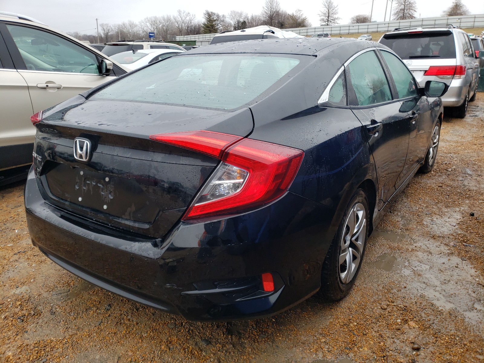 Photo 4 from auction – 2016 HONDA CIVIC with VIN 19XFC2F51GE029119