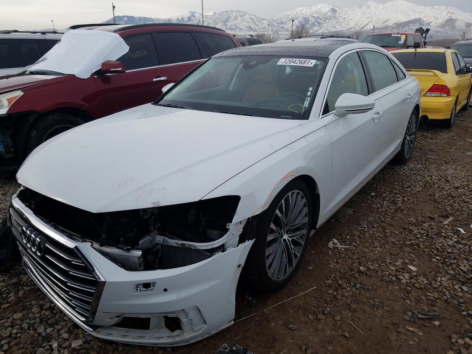 Photo 2 from auction – 2019 AUDI A8 L with VIN WAU8DAF8XKN007860