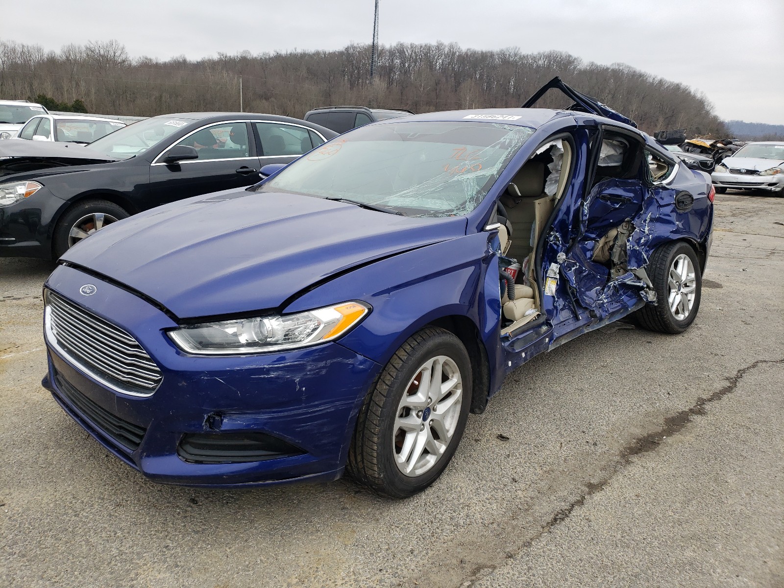 Photo 12 from auction – 2014 FORD FUSION SE with VIN 1FA6P0HDXE5352824