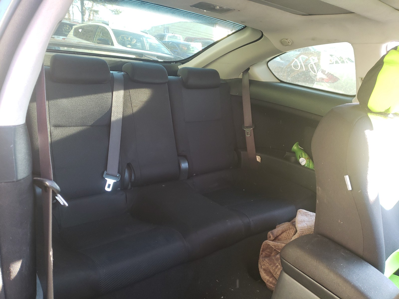 Photo 6 from auction – 2005 TOYOTA SCION TC with VIN JTKDE177650059274