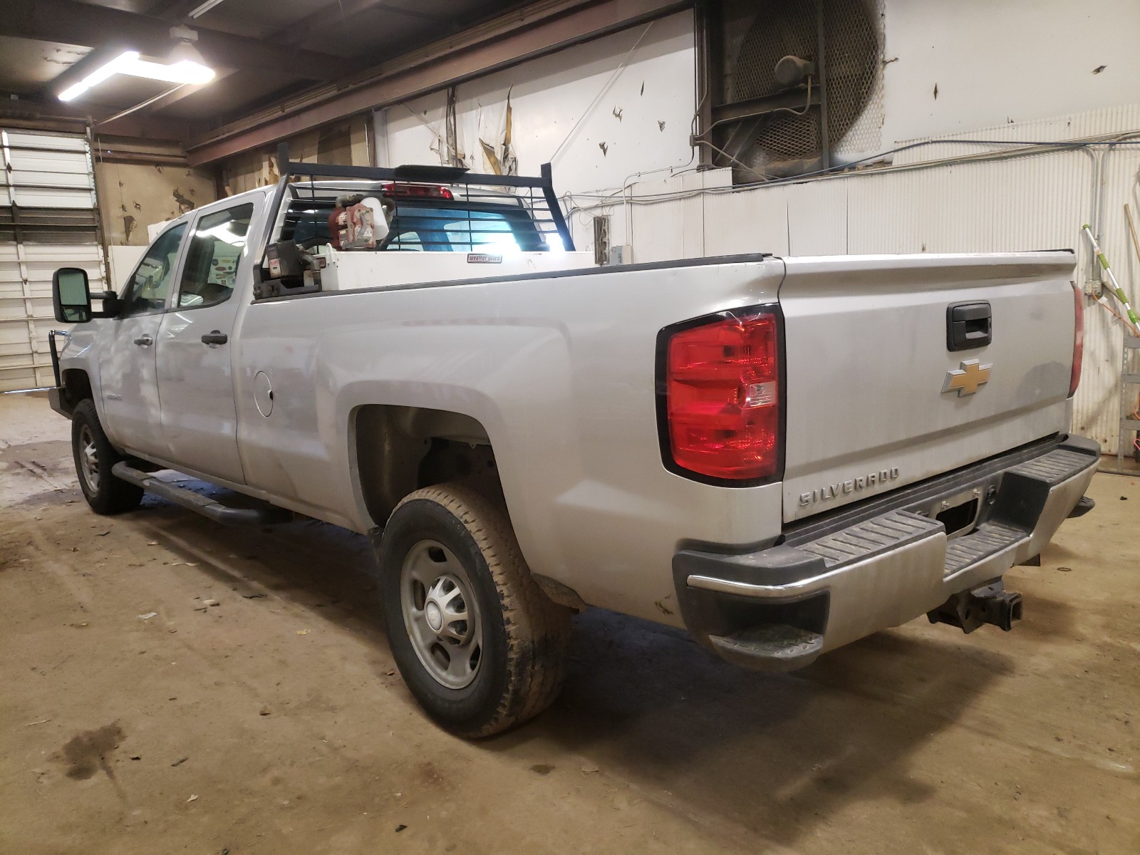 Photo 3 from auction – 2015 CHEVROLET SILVERADO with VIN 1GC1KUE87FF581443