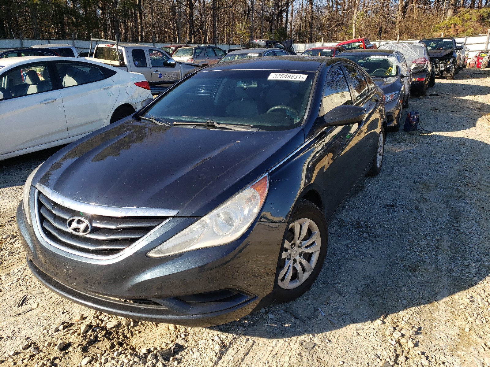 Photo 2 from auction – 2011 HYUNDAI SONATA GLS with VIN 5NPEB4AC7BH020915