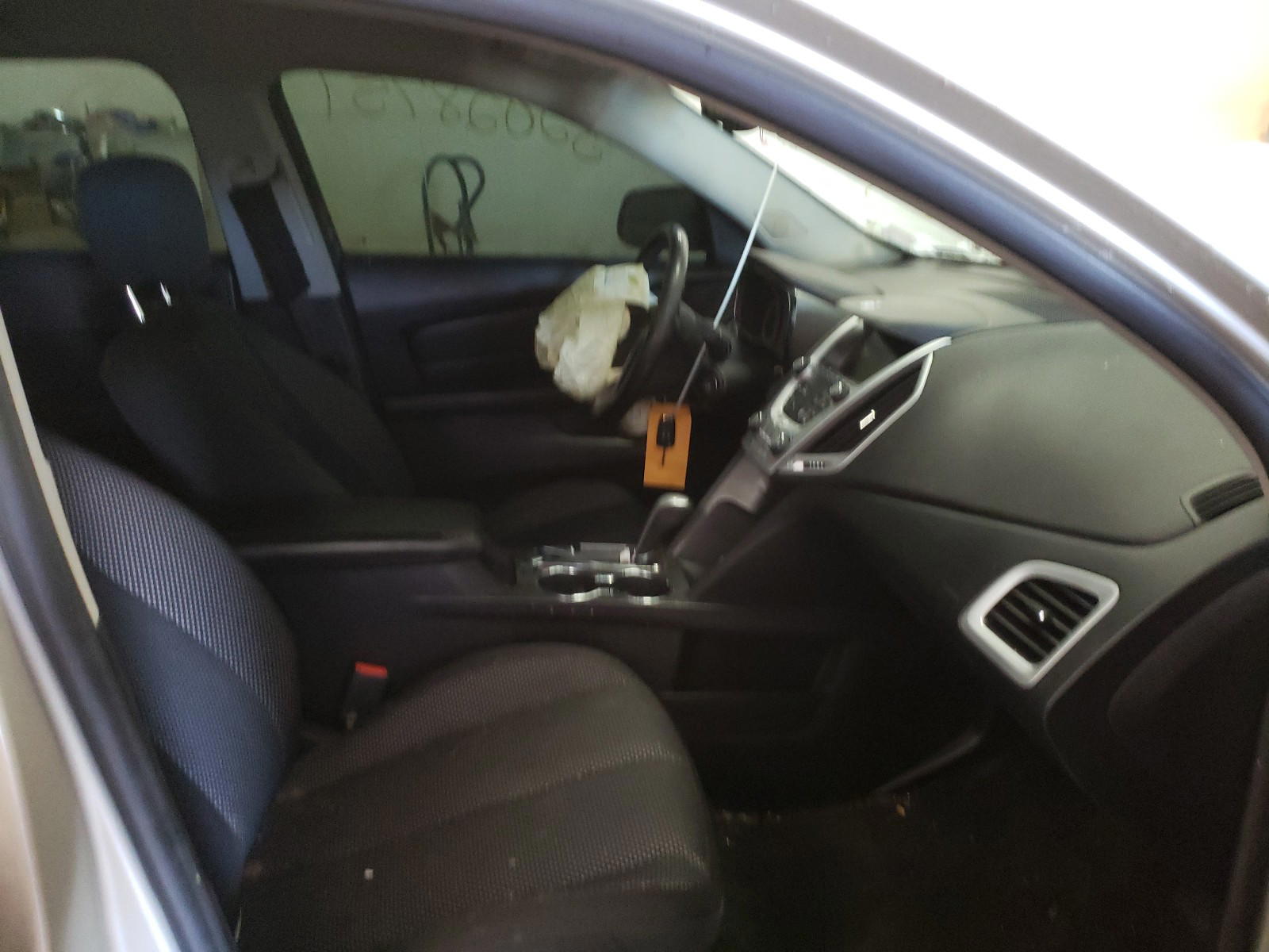Photo 5 from auction – 2015 GMC TERRAIN SL with VIN 2GKFLRE39F6128699