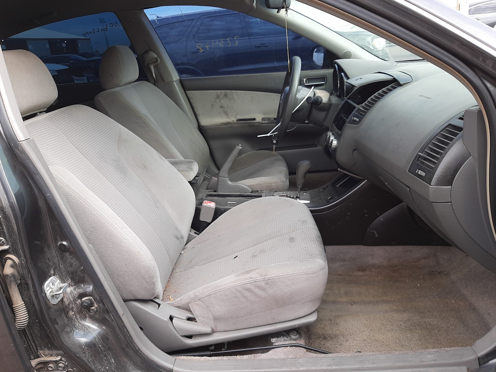 Photo 5 from auction – 2005 NISSAN ALTIMA S with VIN 1N4AL11D35N412139