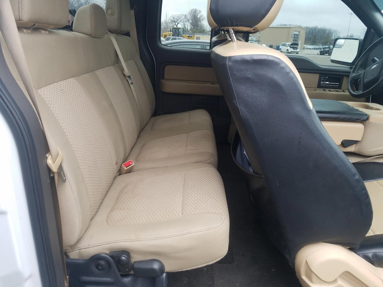 Photo 6 from auction – 2013 FORD F150 SUPER with VIN 1FTFX1EF4DFD26380