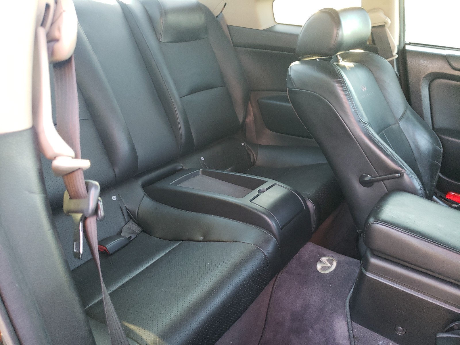 Photo 6 from auction – 2004 INFINITI G35 with VIN JNKCV54E54M802560