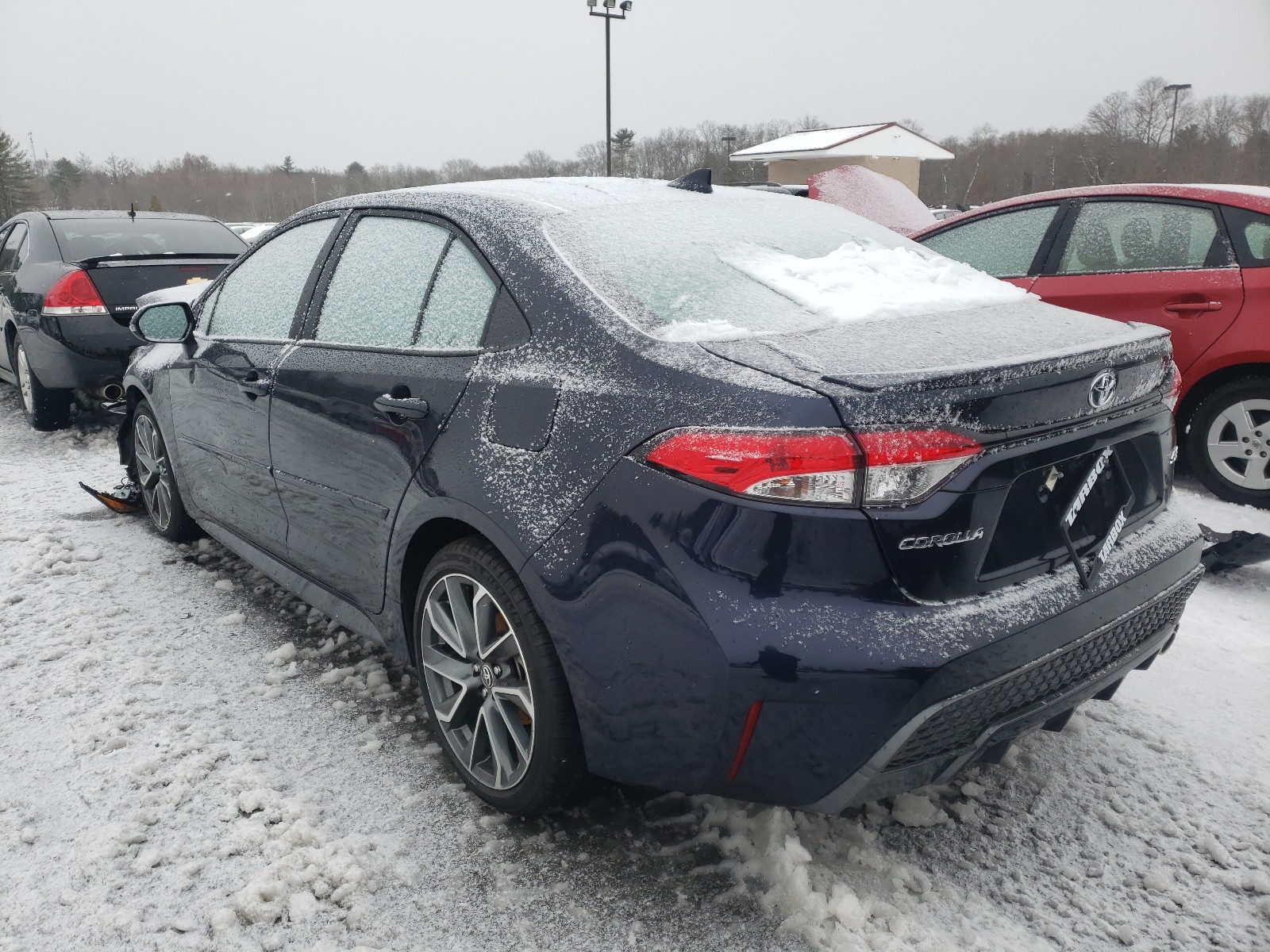 Photo 3 from auction – 2021 TOYOTA COROLLA SE with VIN 5YFS4MCEXMP063727