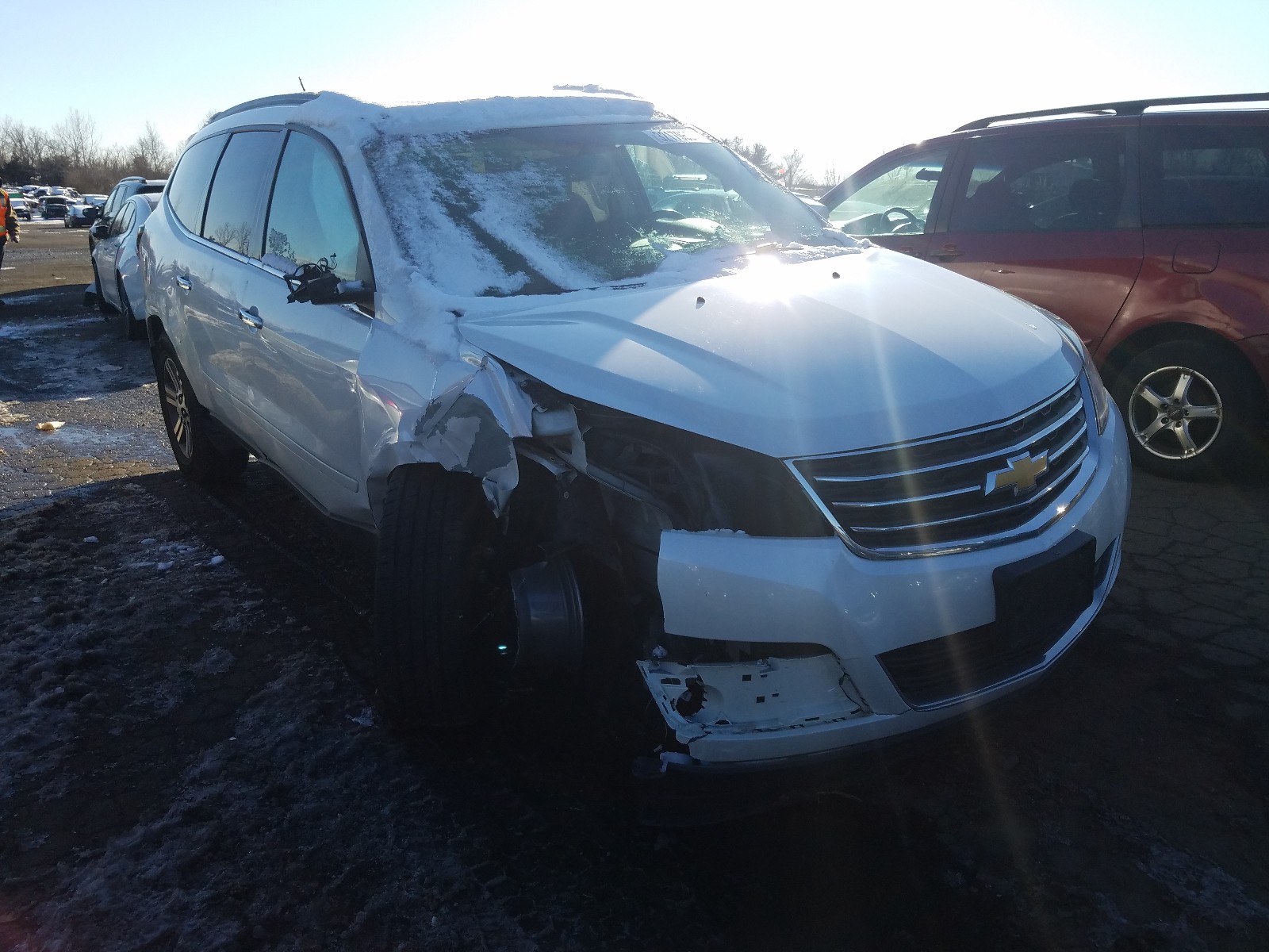 Photo 1 from auction – 2017 CHEVROLET TRAVERSE L with VIN 1GNKVHKD2HJ266156