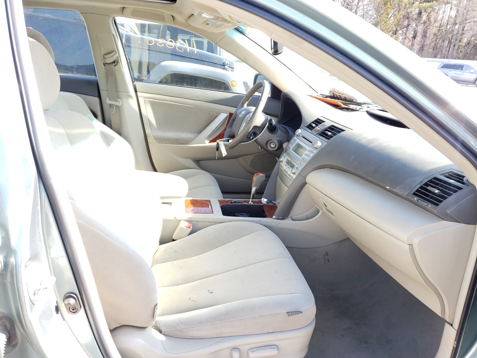 Photo 5 from auction – 2009 TOYOTA CAMRY BASE with VIN 4T4BE46K89R068175
