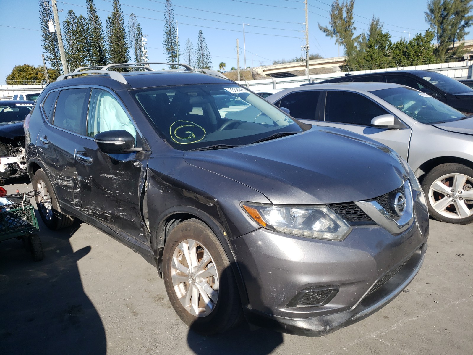 NISSAN ROGUE S 2014 with VIN 5N1AT2MT3EC858351 - Photo from auction