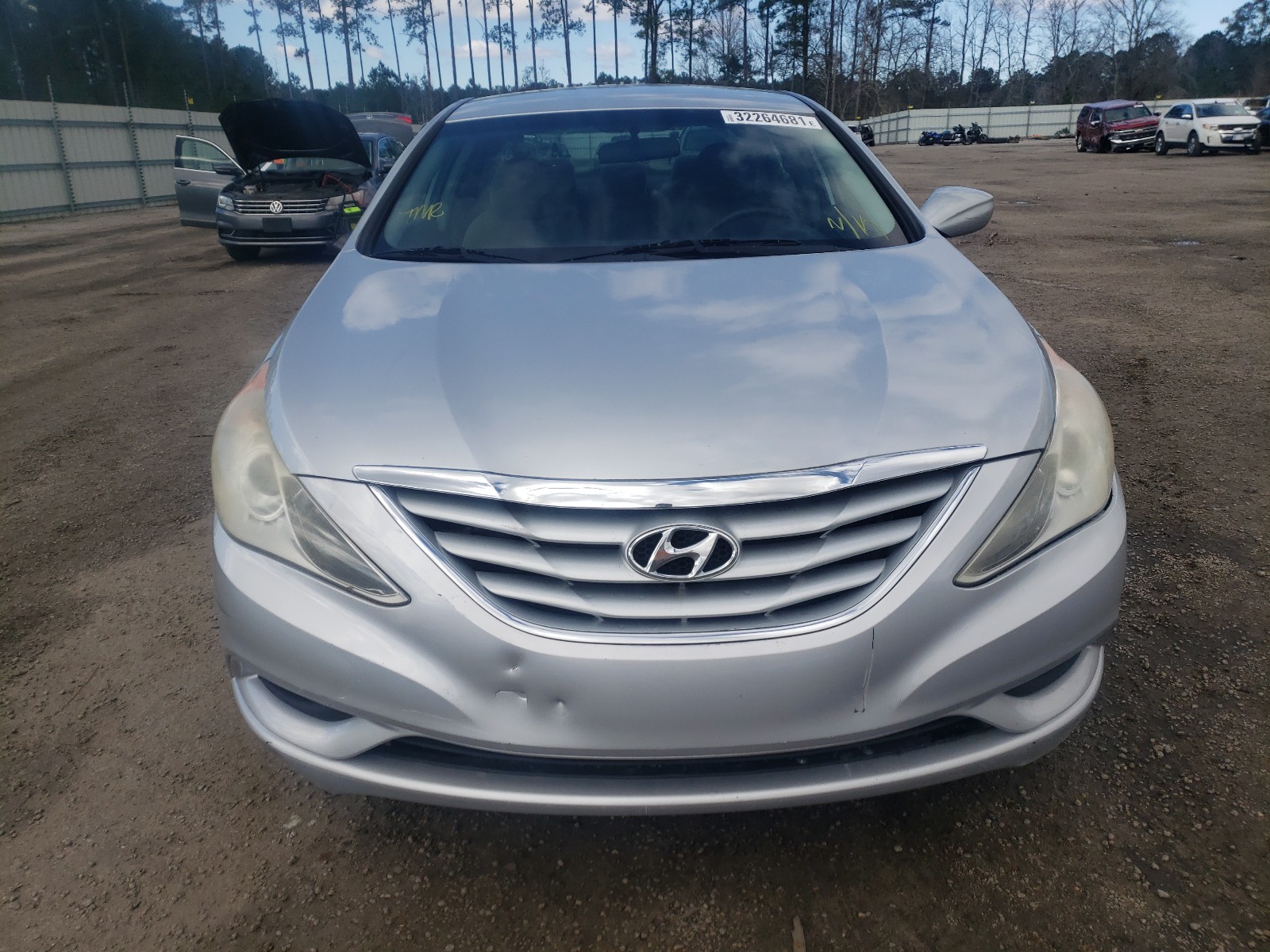 Photo 9 from auction – 2011 HYUNDAI SONATA GLS with VIN 5NPEB4AC3BH170231