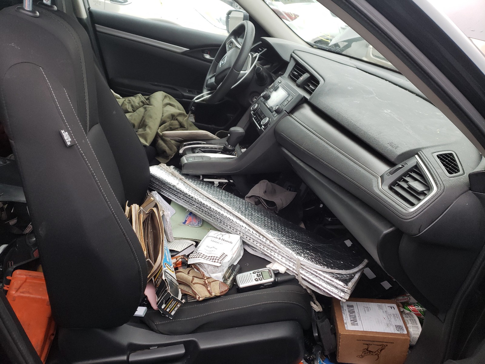 Photo 5 from auction – 2016 HONDA CIVIC with VIN 19XFC2F51GE029119