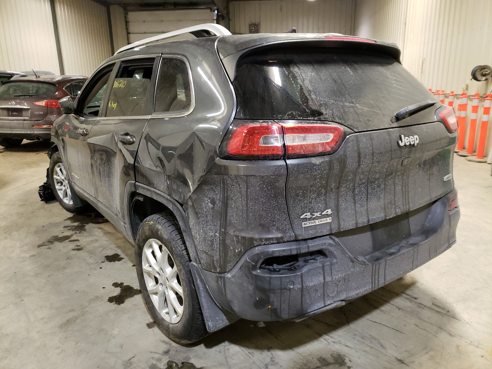 Photo 3 from auction – 2015 JEEP CHEROKEE L with VIN 1C4PJMCS8FW674435