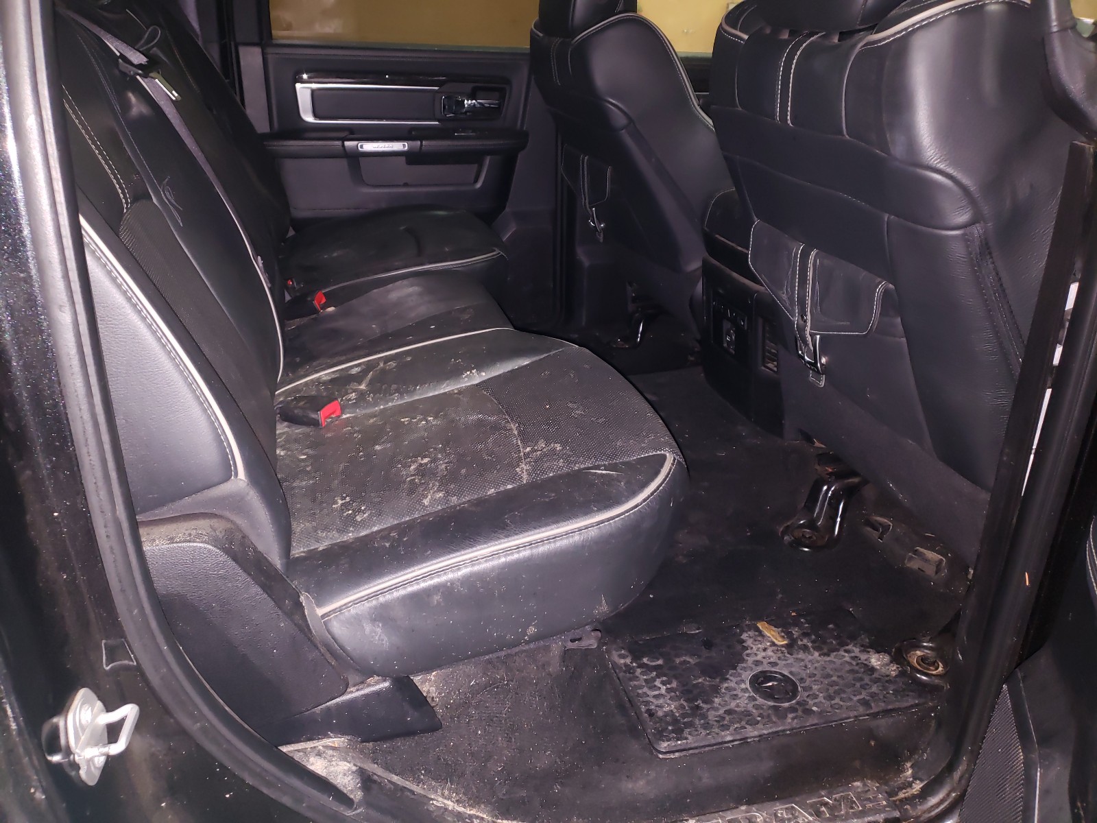Zdjęcie 6 z aukcji – 2016 RAM 1500 LONGH z VIN 1C6RR7WM3GS246787