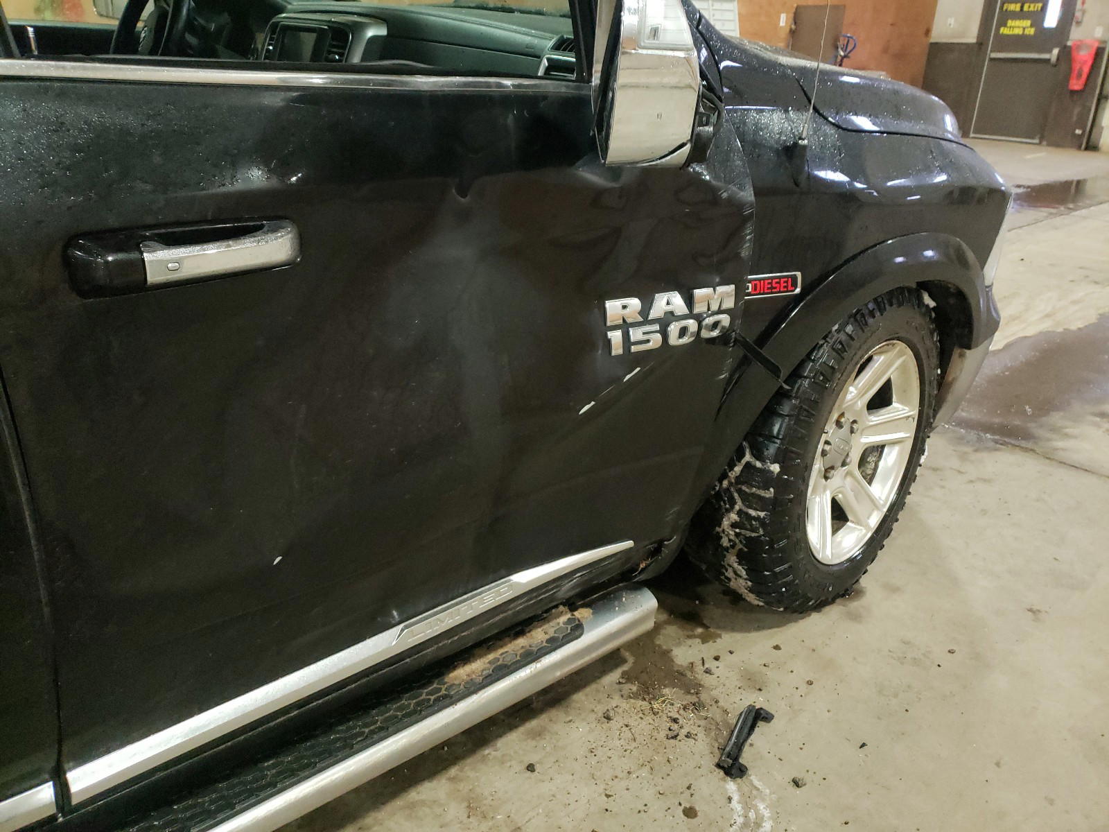 Photo 9 from auction – 2016 RAM 1500 LONGH with VIN 1C6RR7WM3GS246787